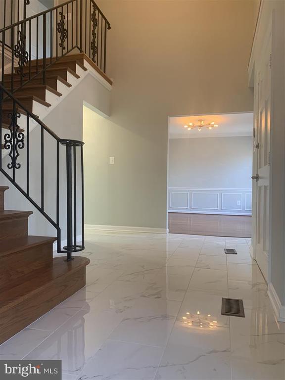 805 BALLS HILL ROAD