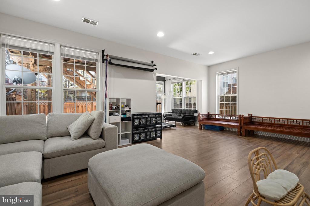 41909 BERYL TERRACE