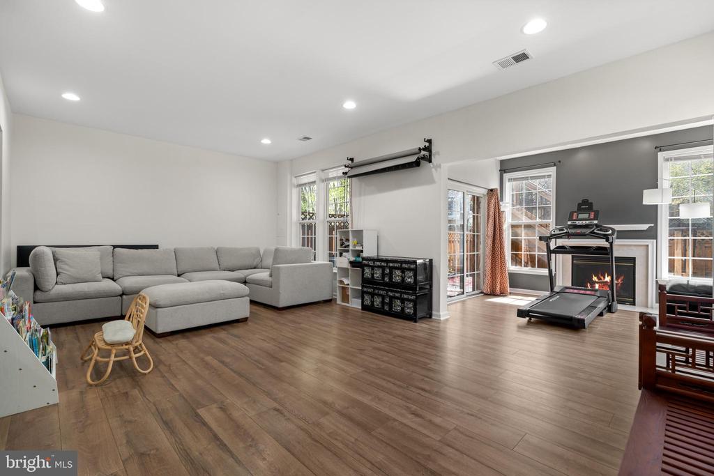 41909 BERYL TERRACE
