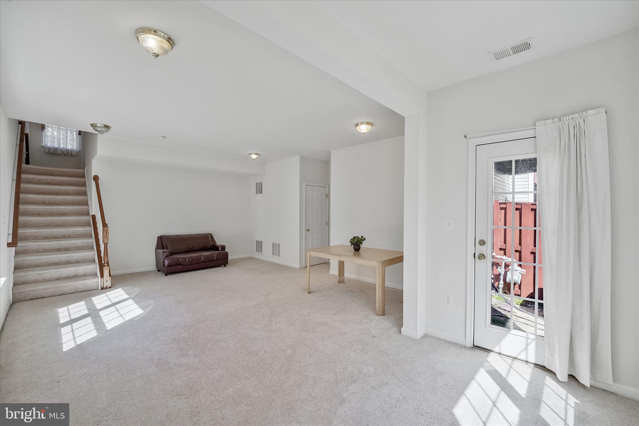 8351 LEIGHLEX COURT