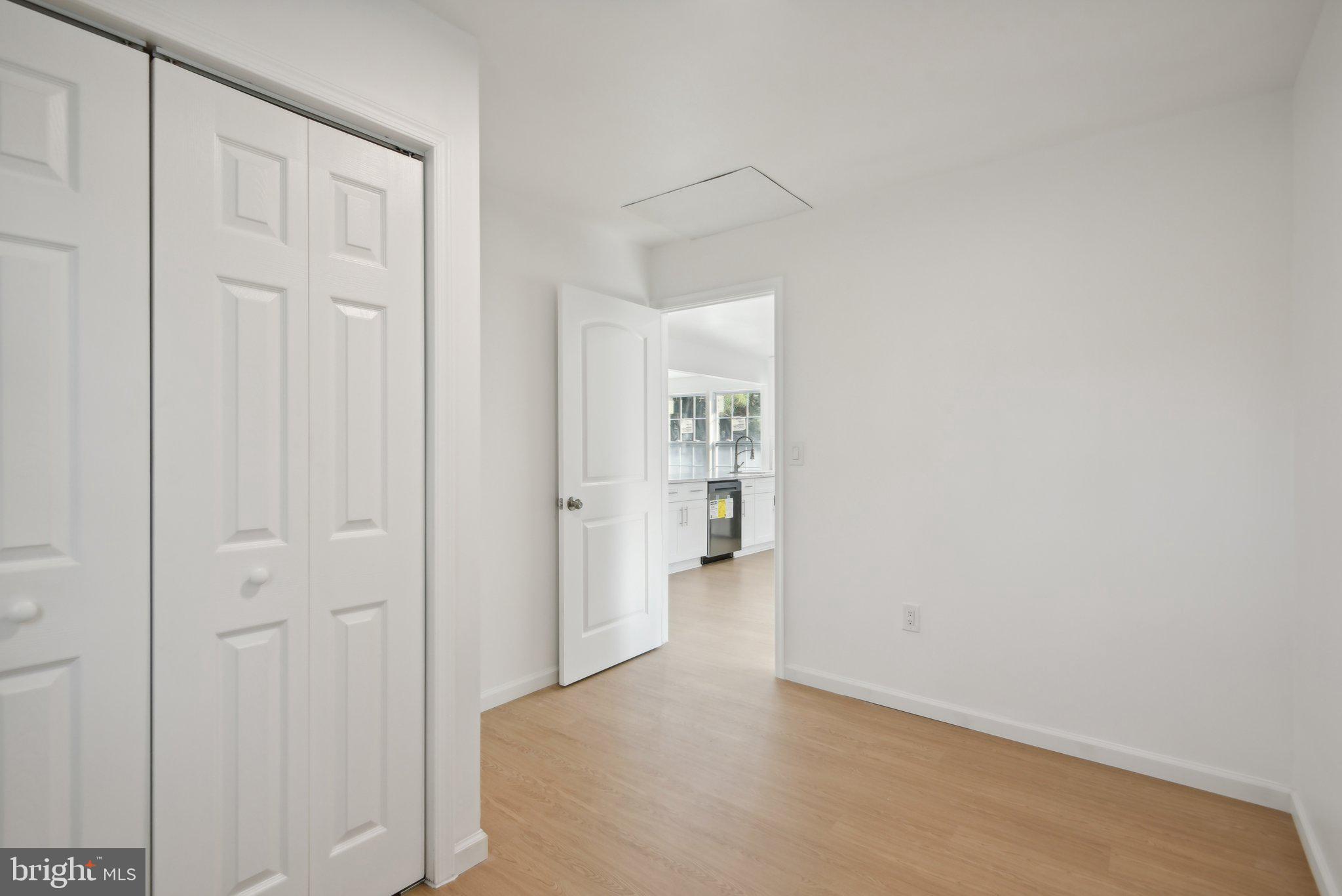1432 HOLLY VISTA DRIVE