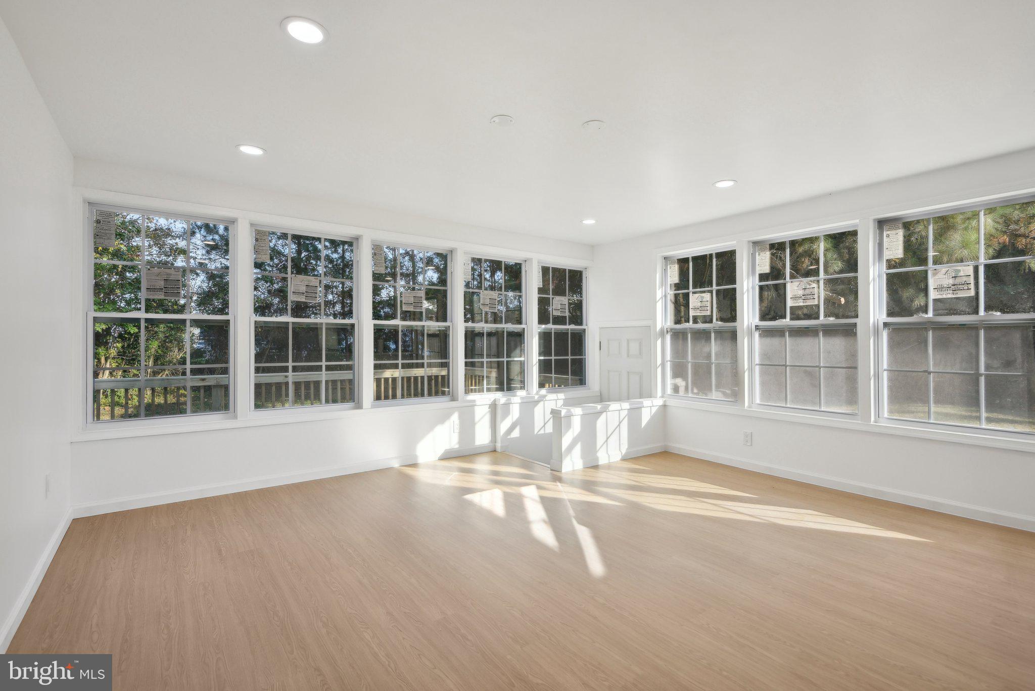 1432 HOLLY VISTA DRIVE