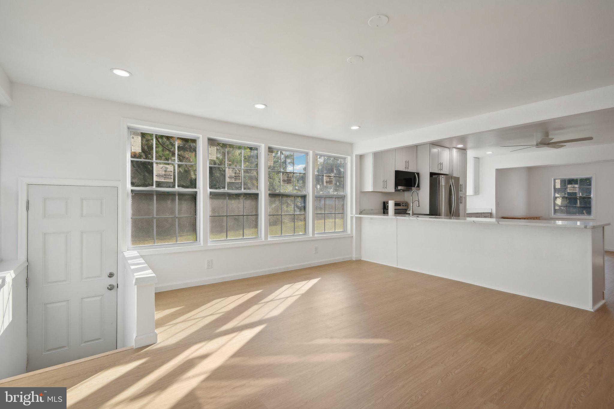 1432 HOLLY VISTA DRIVE
