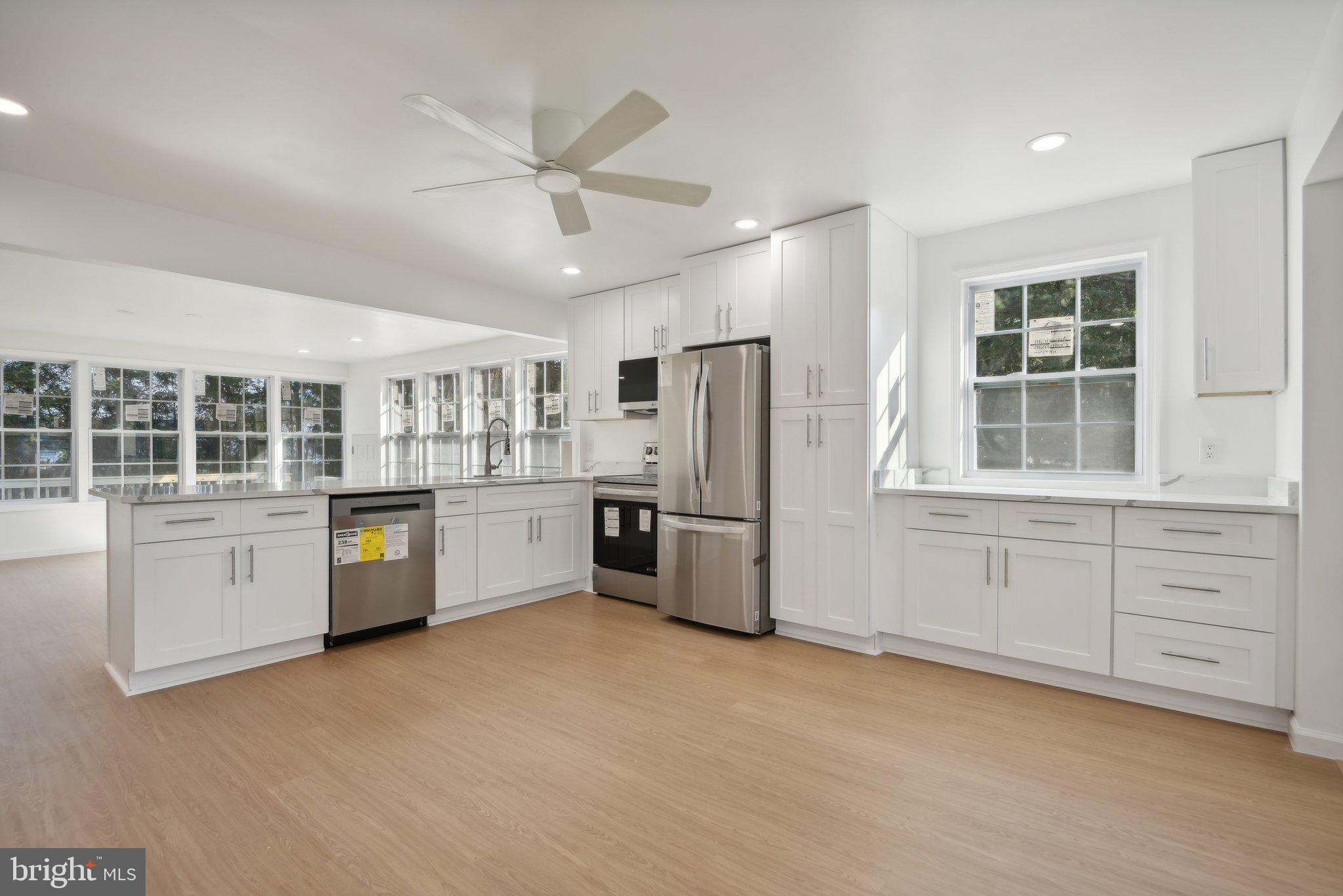 1432 HOLLY VISTA DRIVE