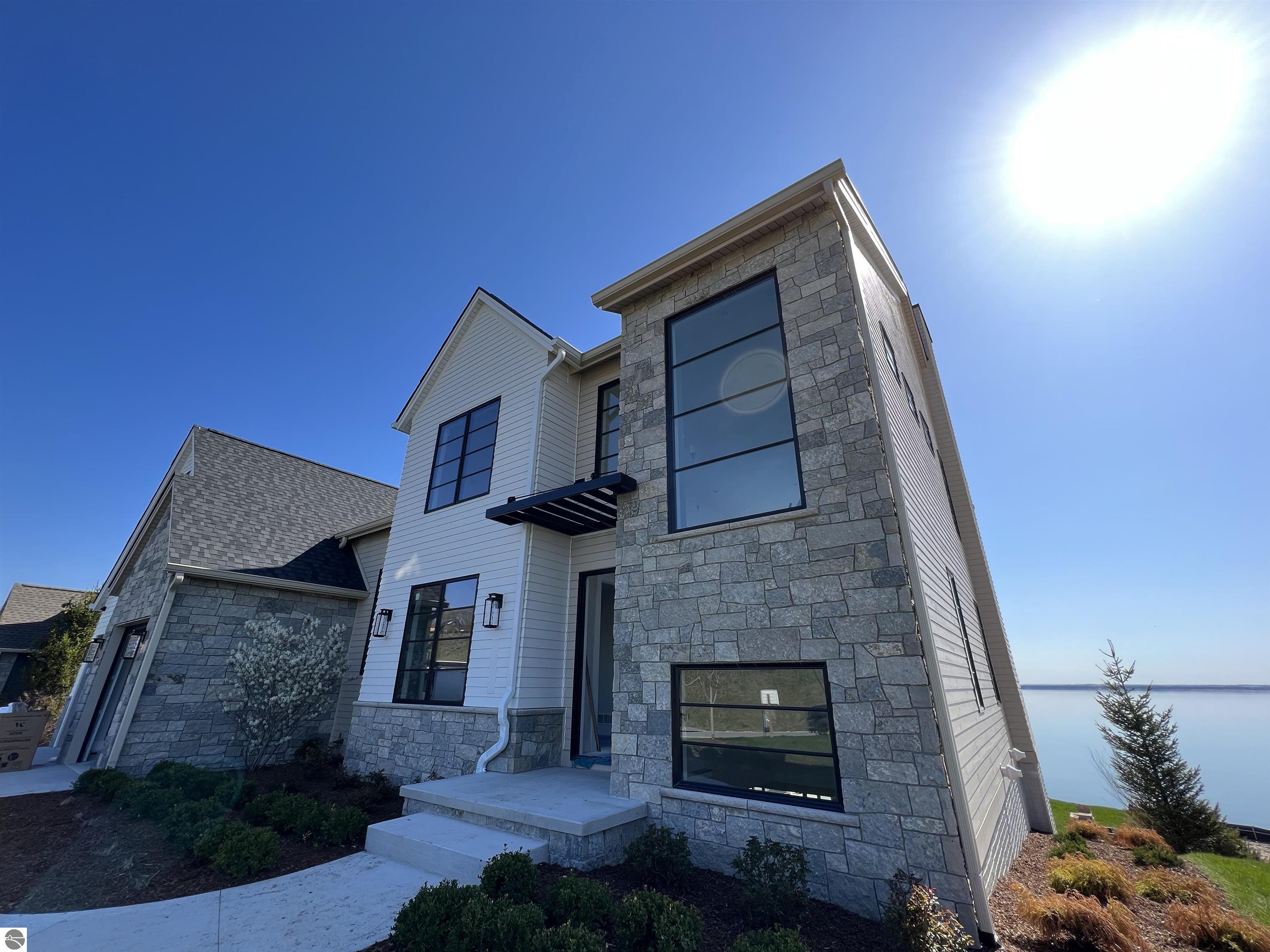 15706 Shoreline Court