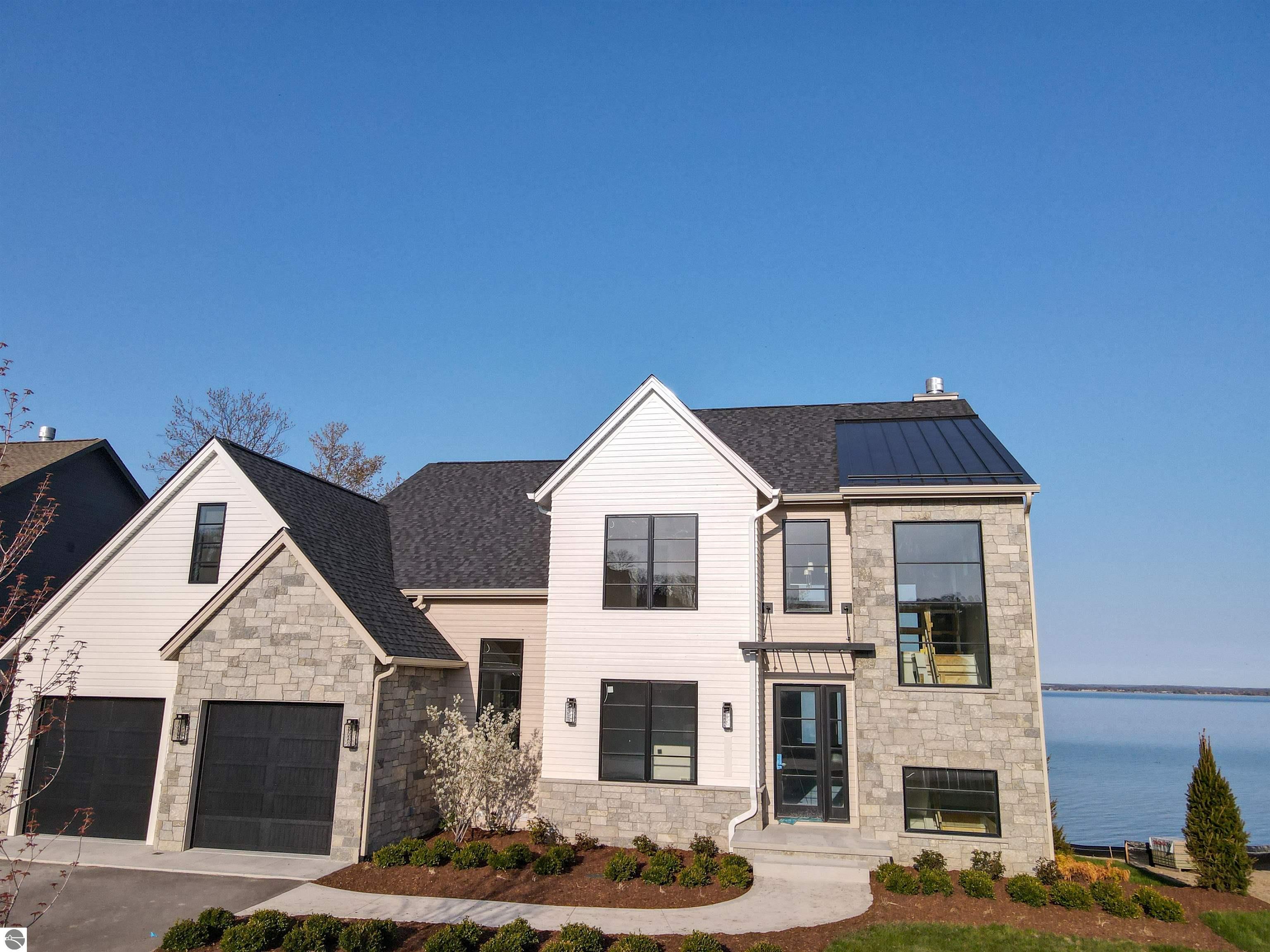 15706 Shoreline Court