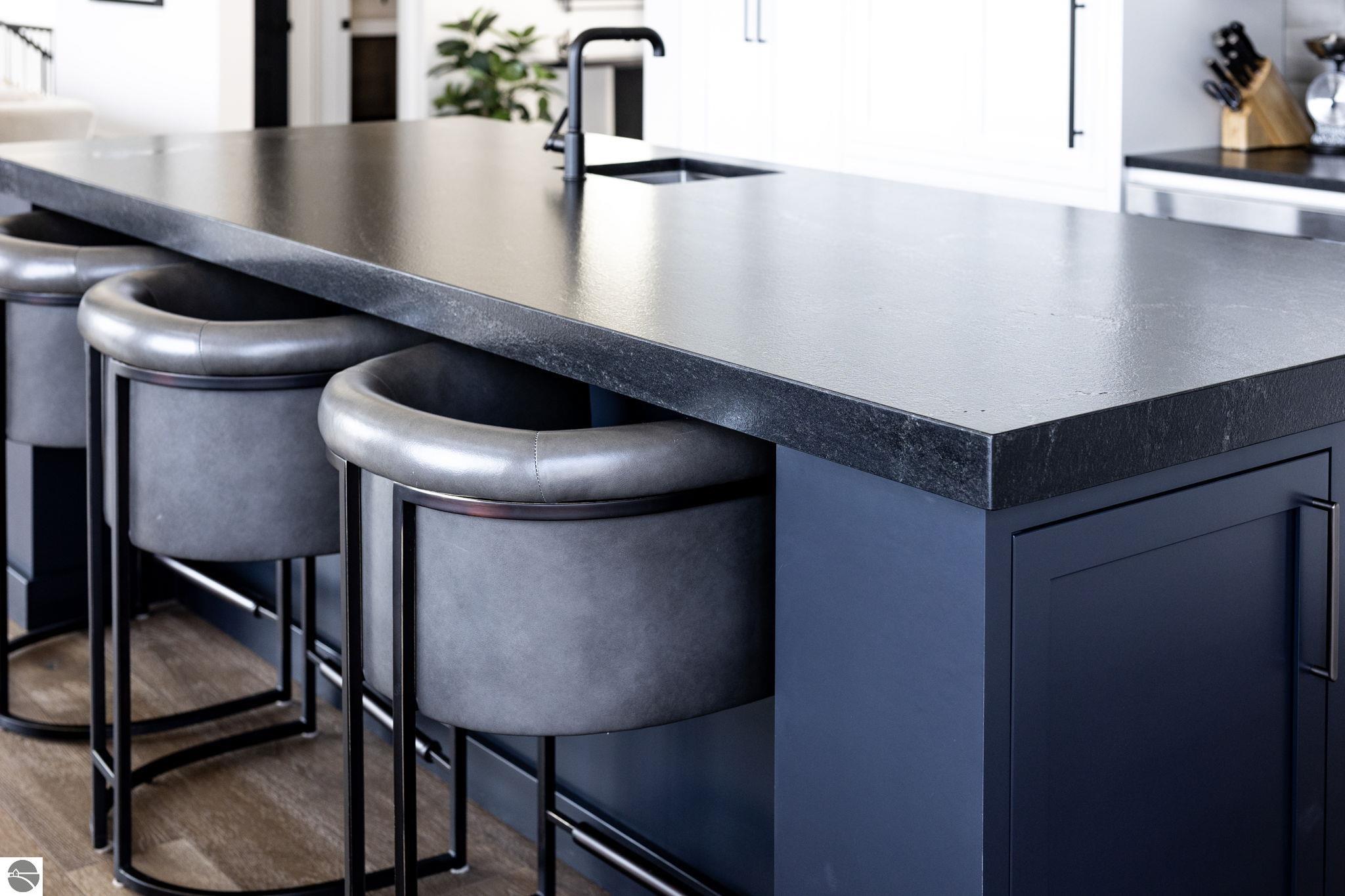 15877 Waters Edge Drive