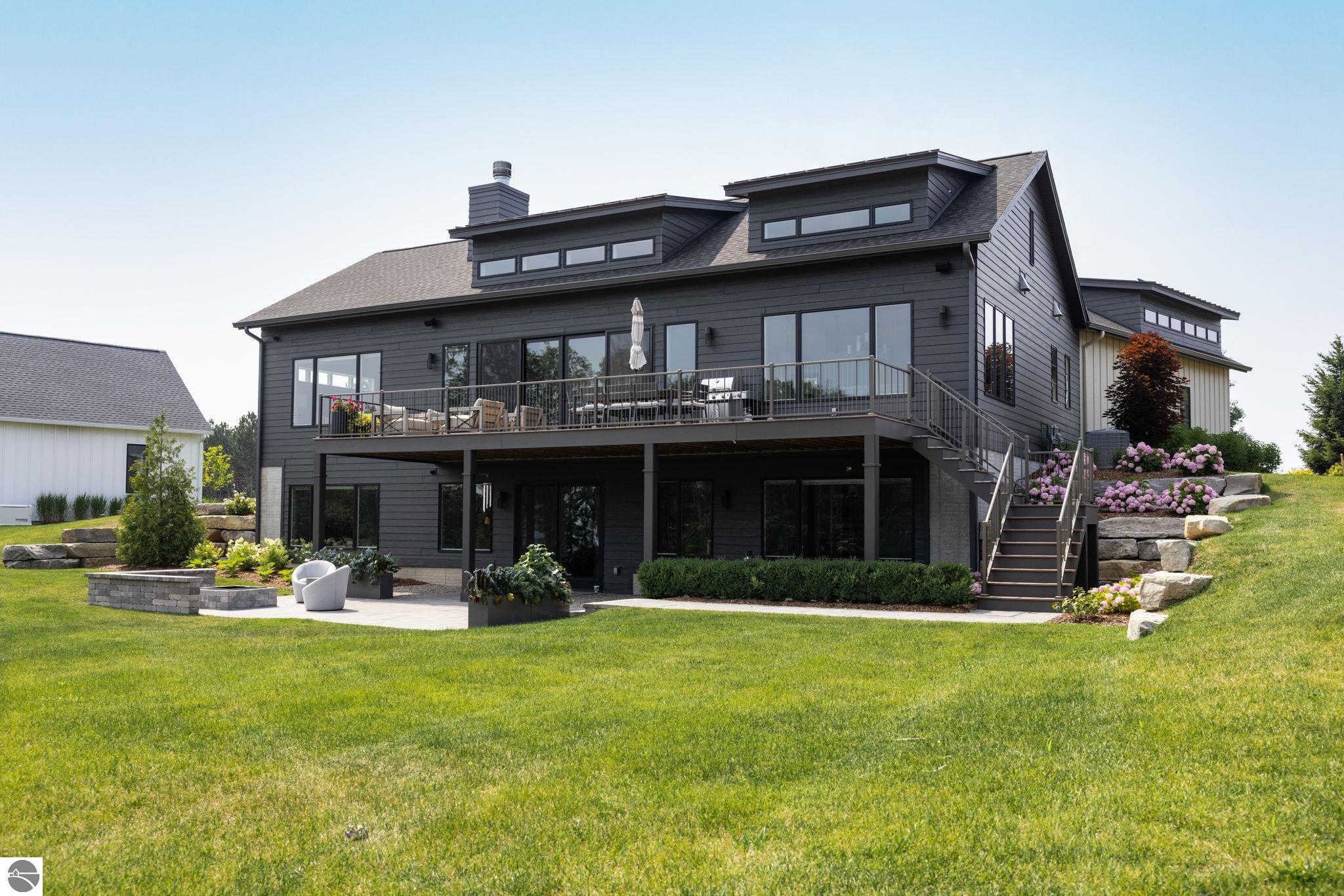 15877 Waters Edge Drive