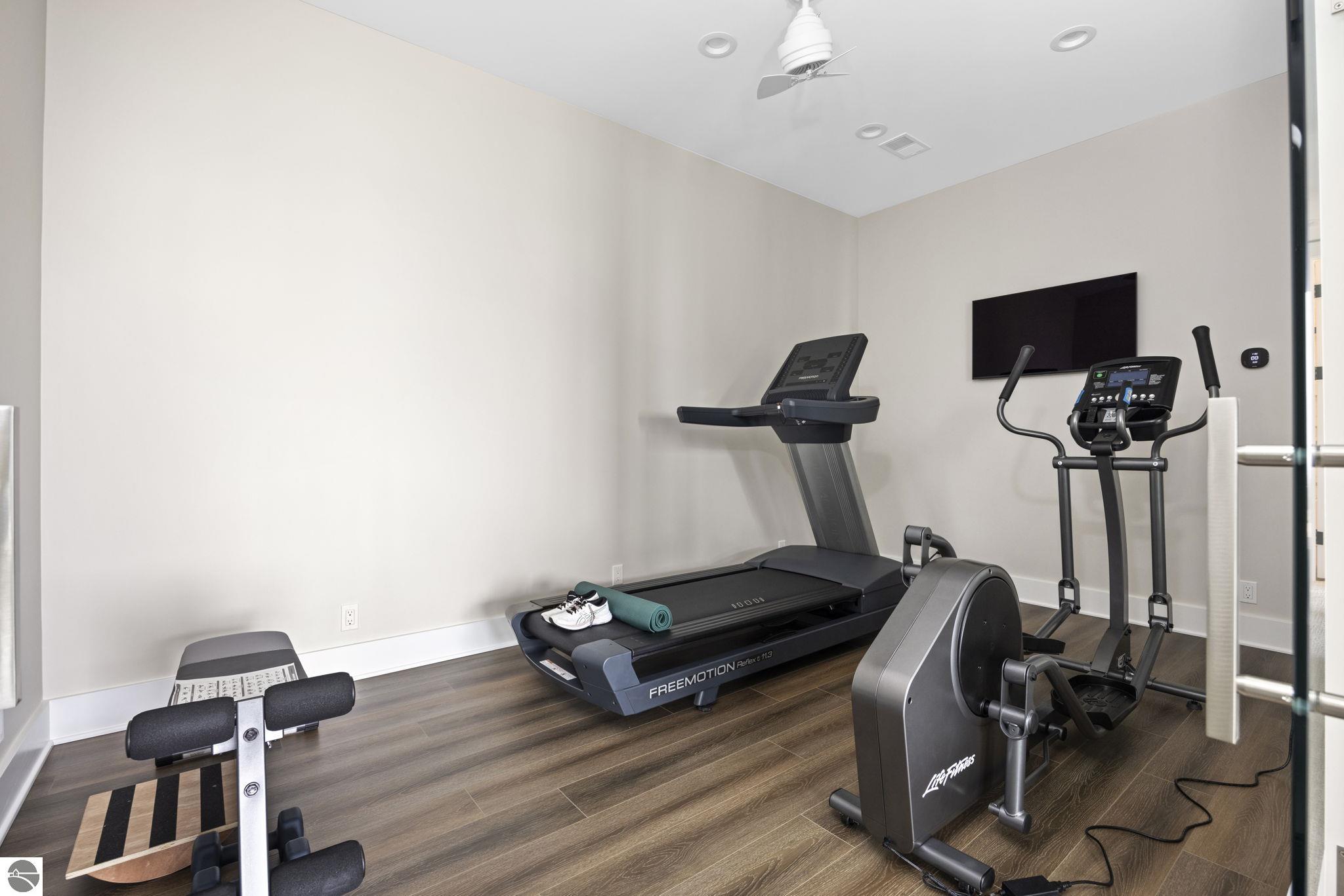 15877 Waters Edge Drive