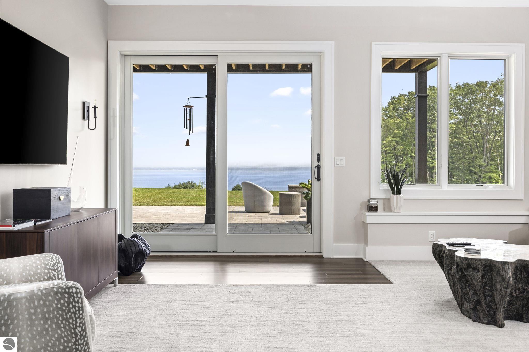 15877 Waters Edge Drive