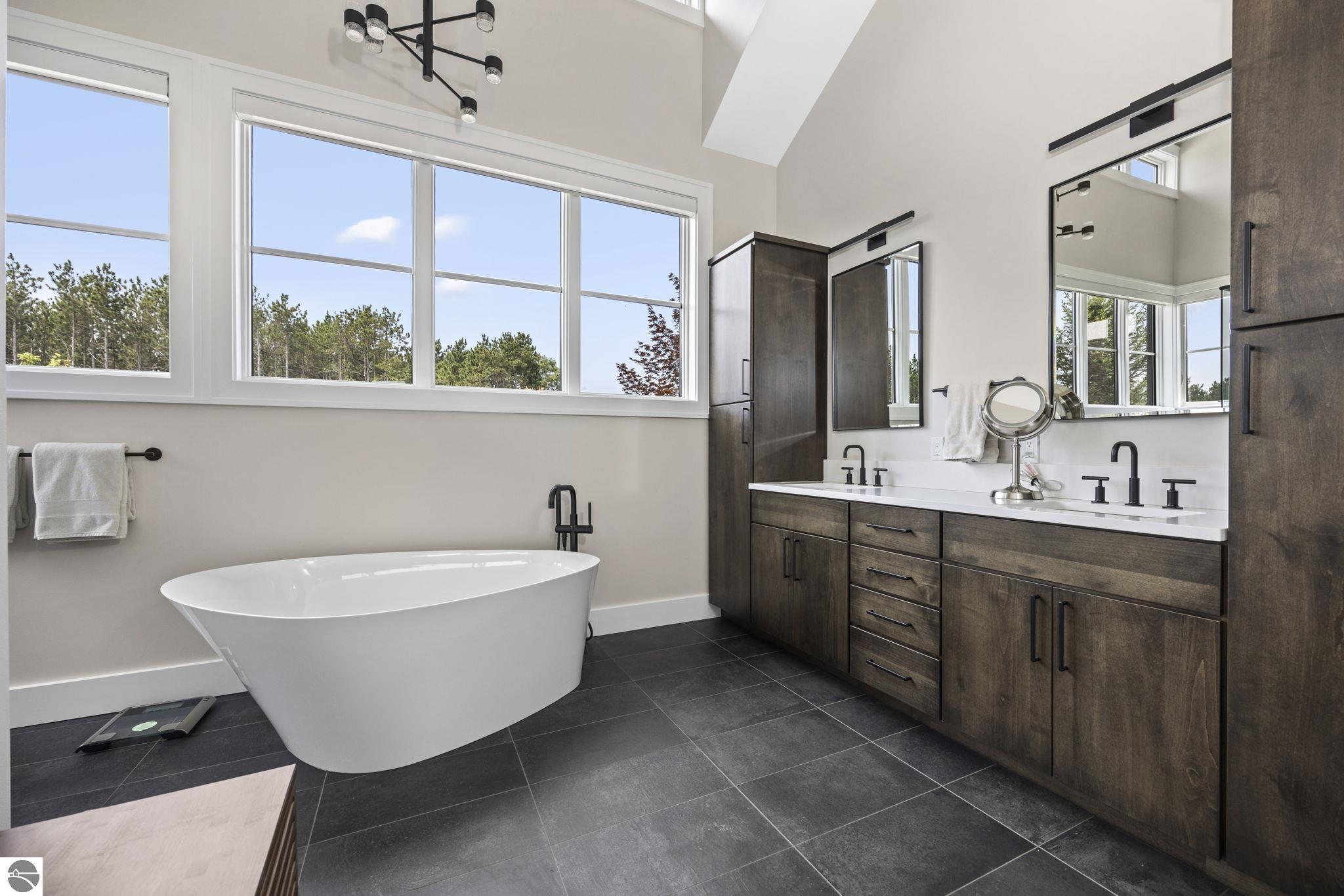 15877 Waters Edge Drive