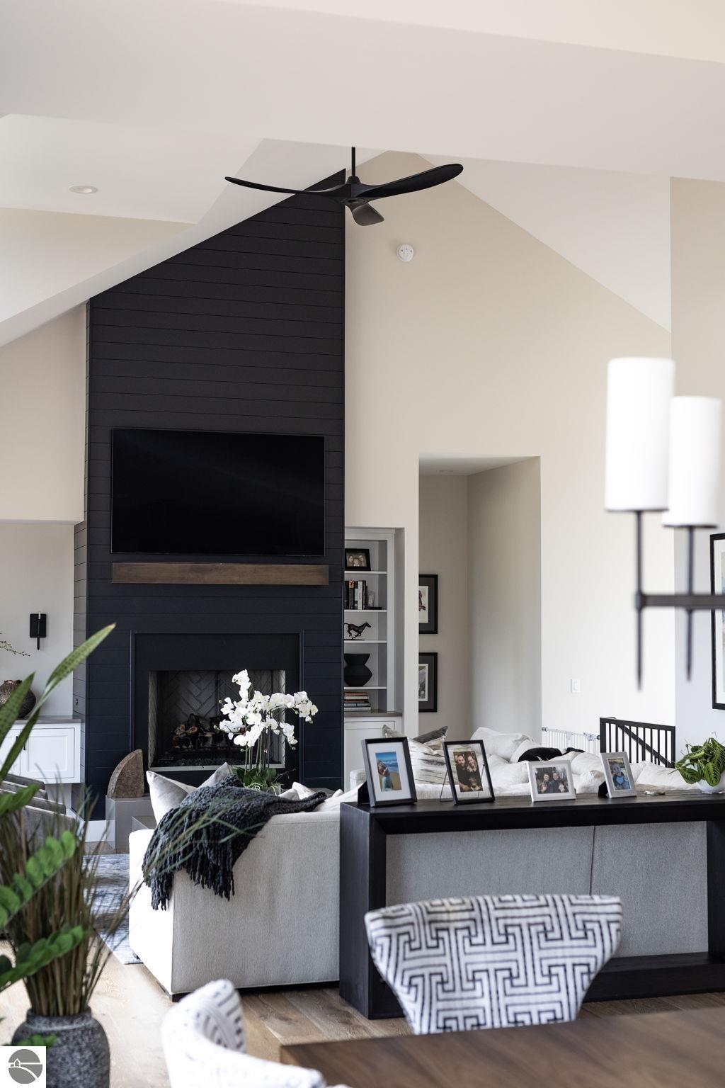 15877 Waters Edge Drive