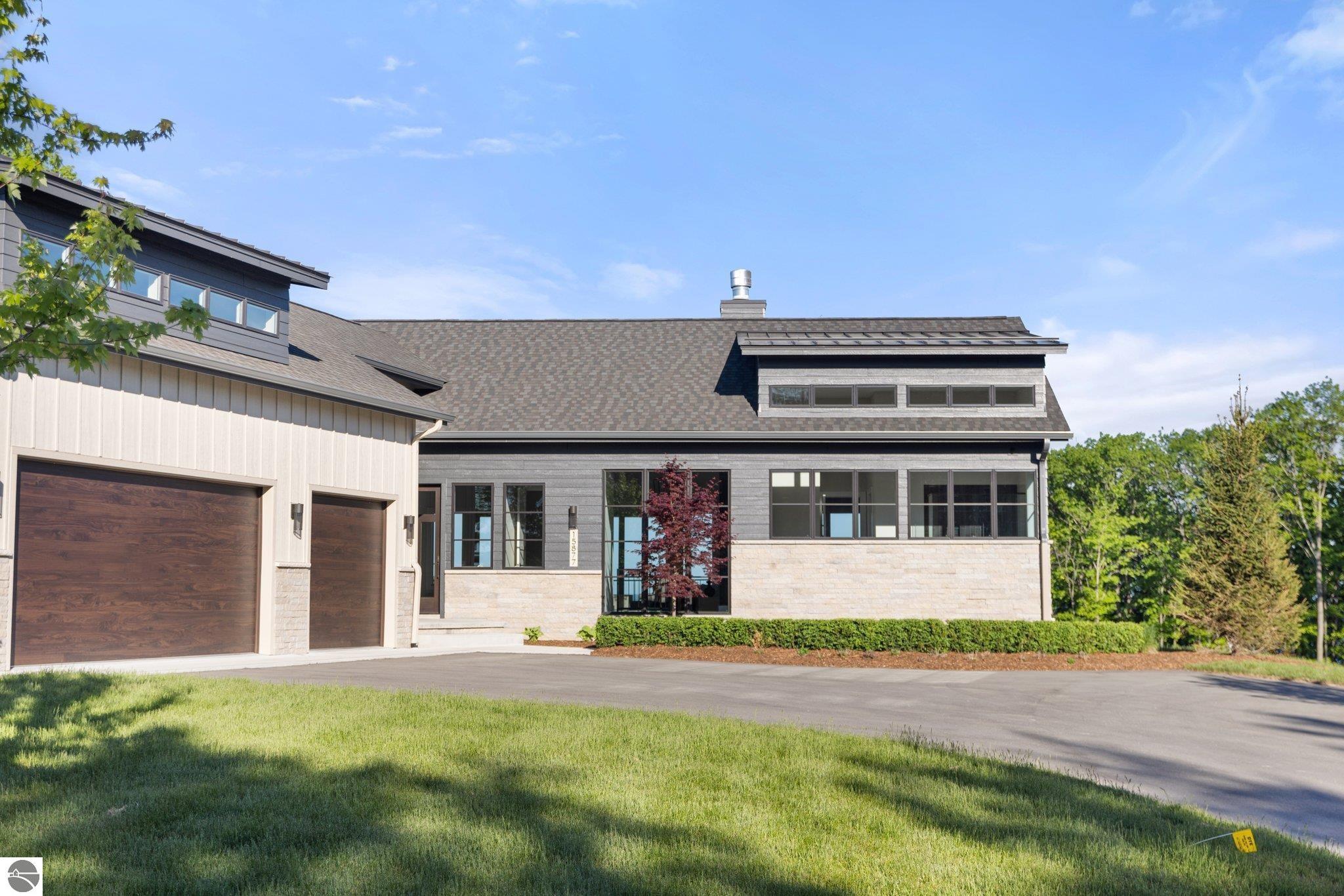 15877 Waters Edge Drive