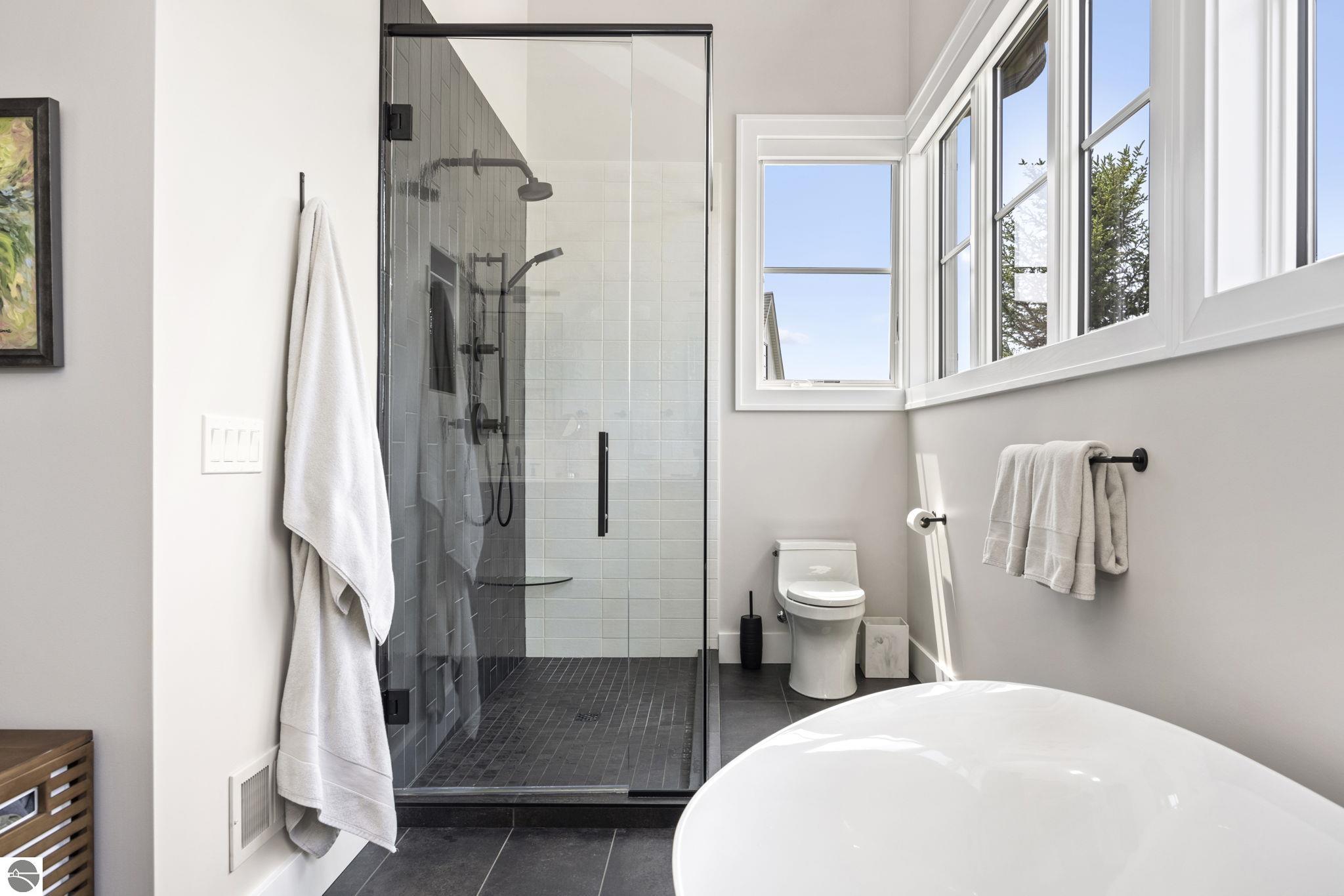 15877 Waters Edge Drive