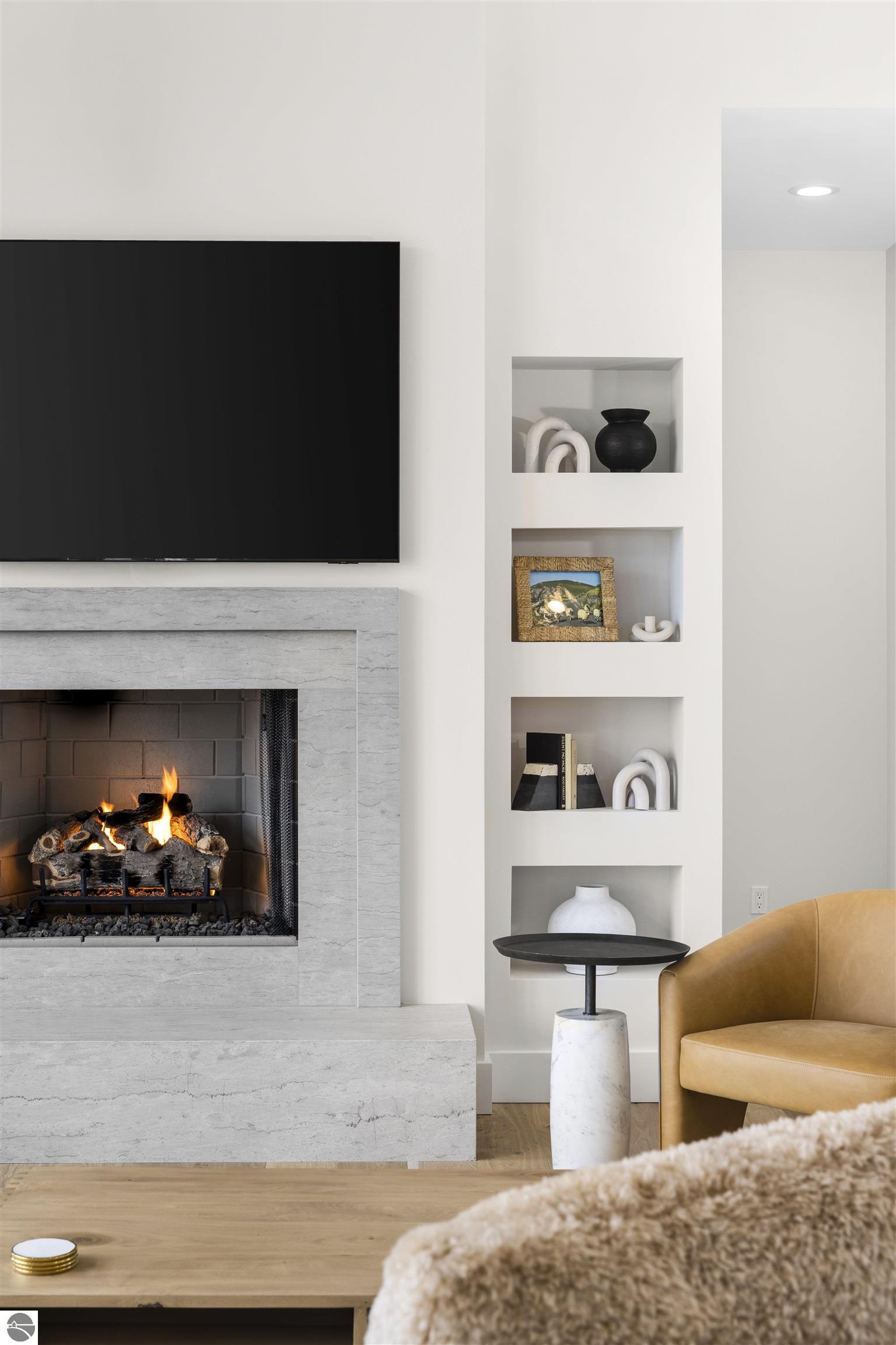 15895 Waters Edge Drive