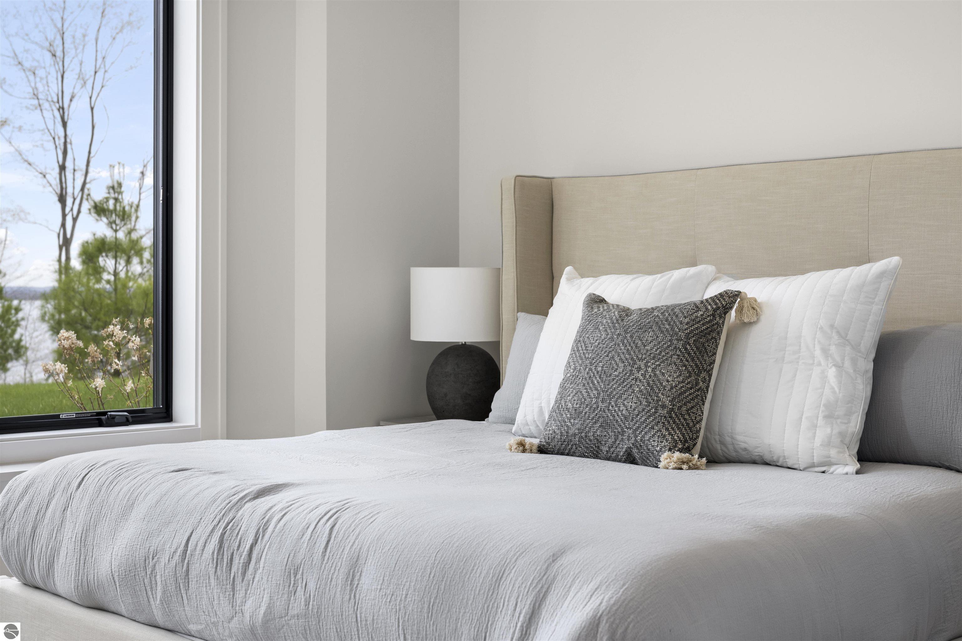 15895 Waters Edge Drive