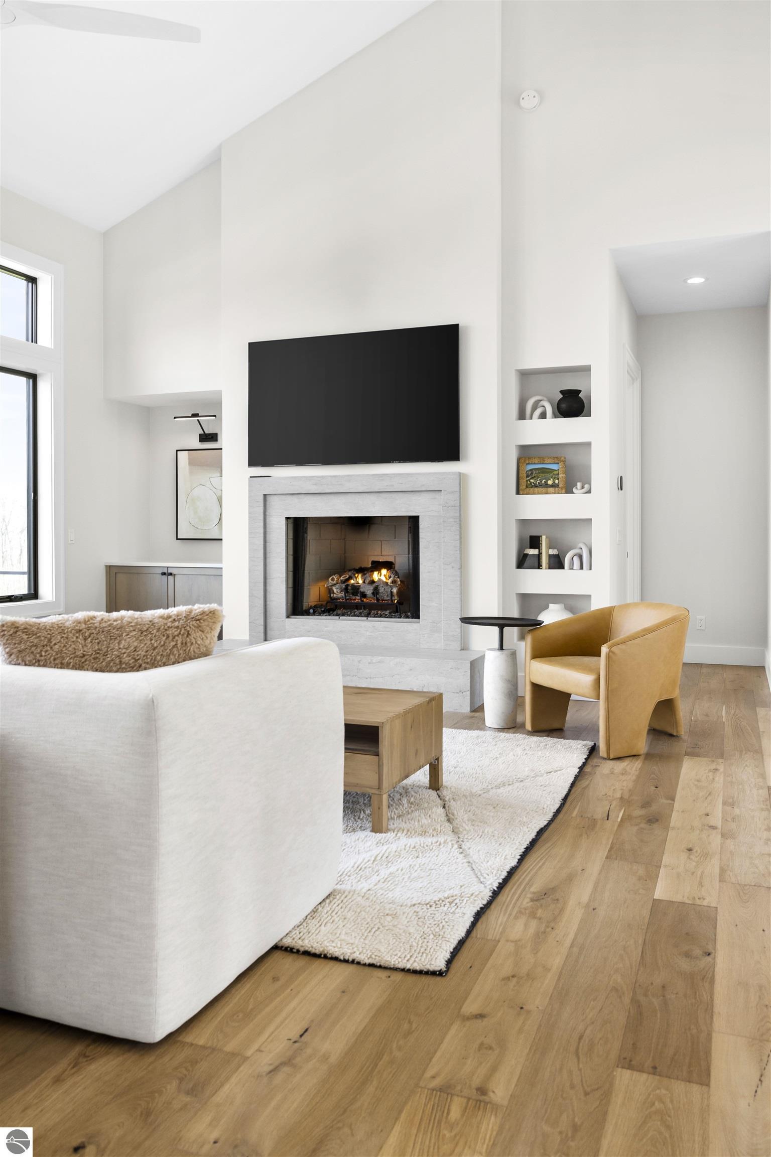 15895 Waters Edge Drive