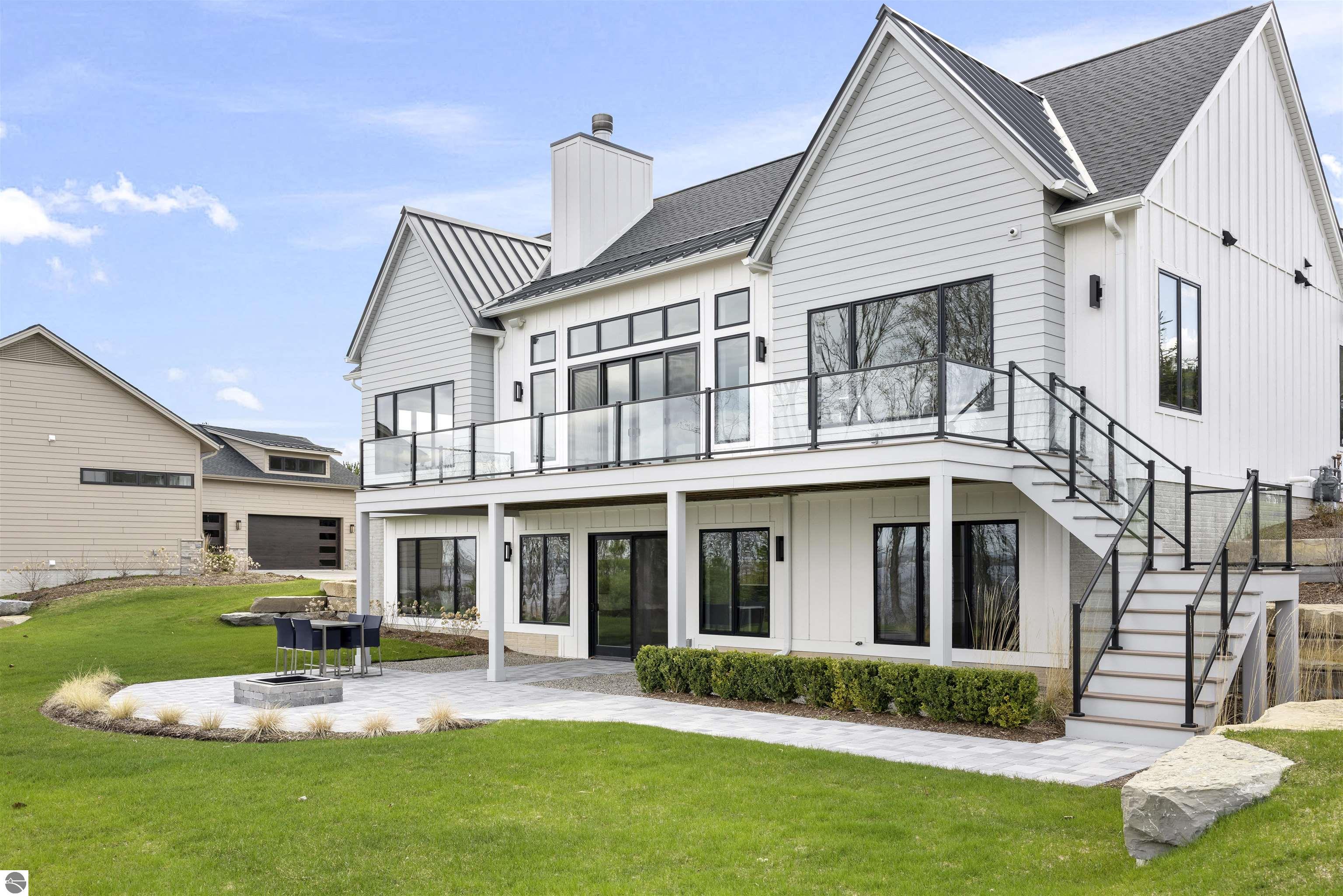 15895 Waters Edge Drive