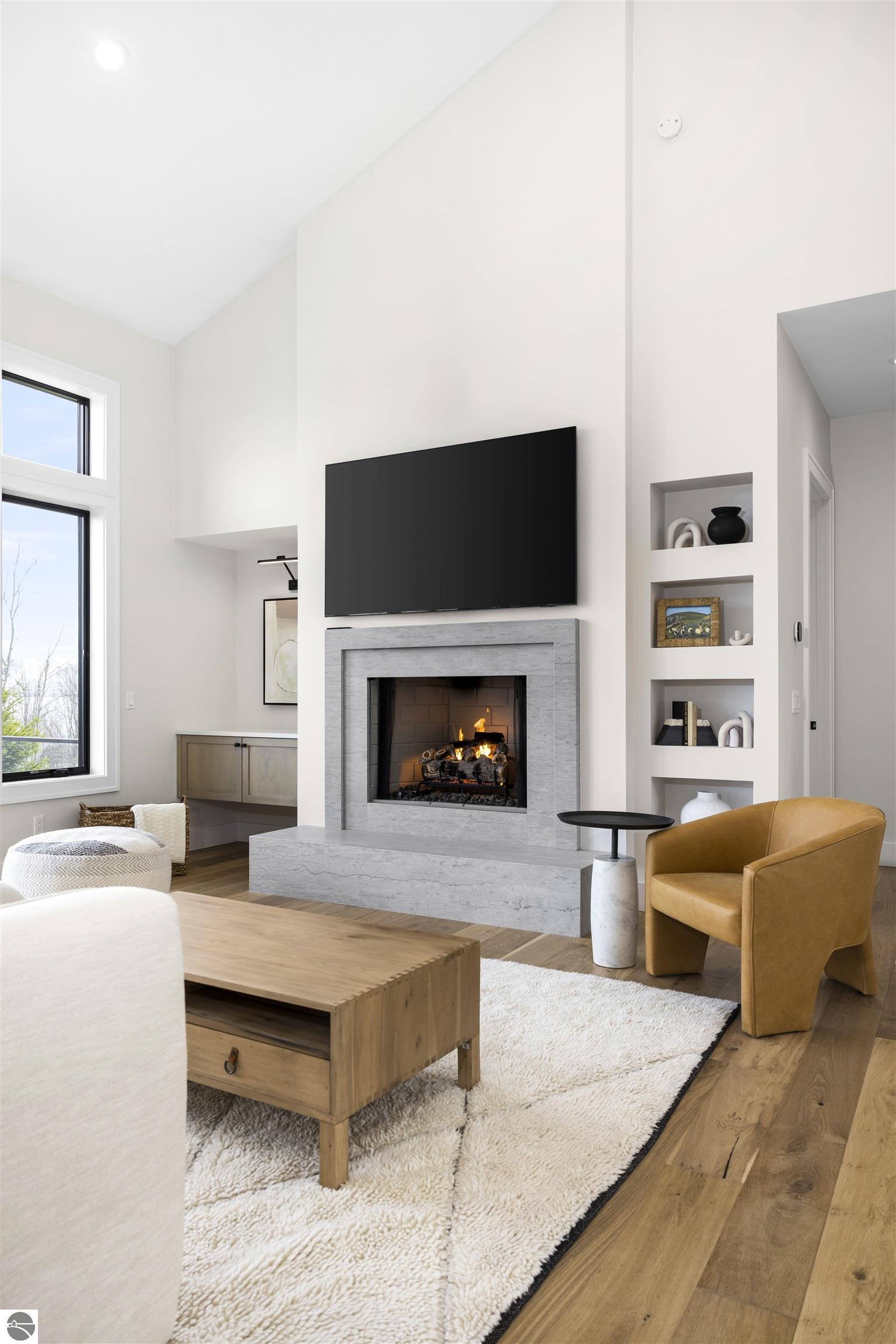 15895 Waters Edge Drive