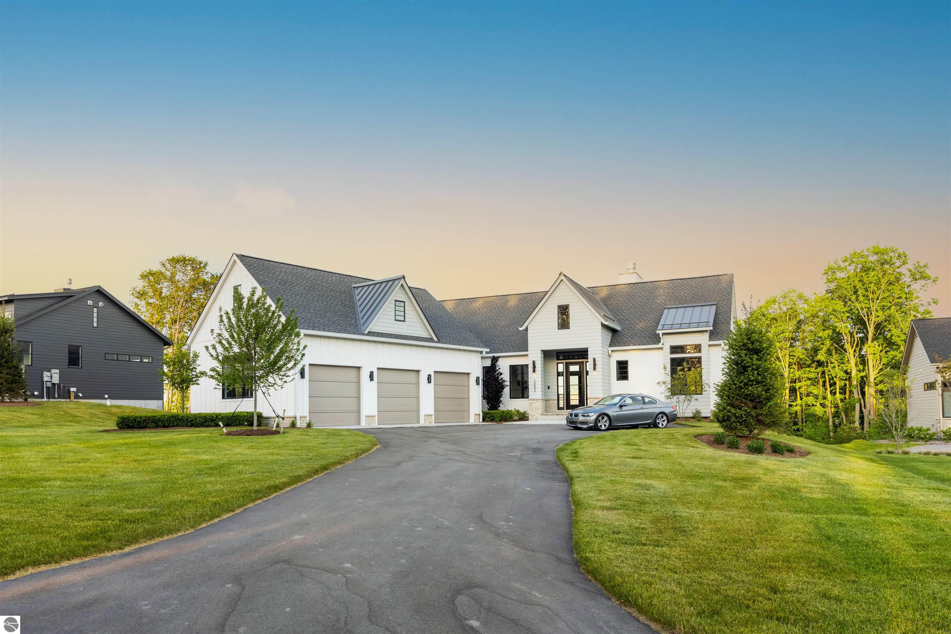 15895 Waters Edge Drive