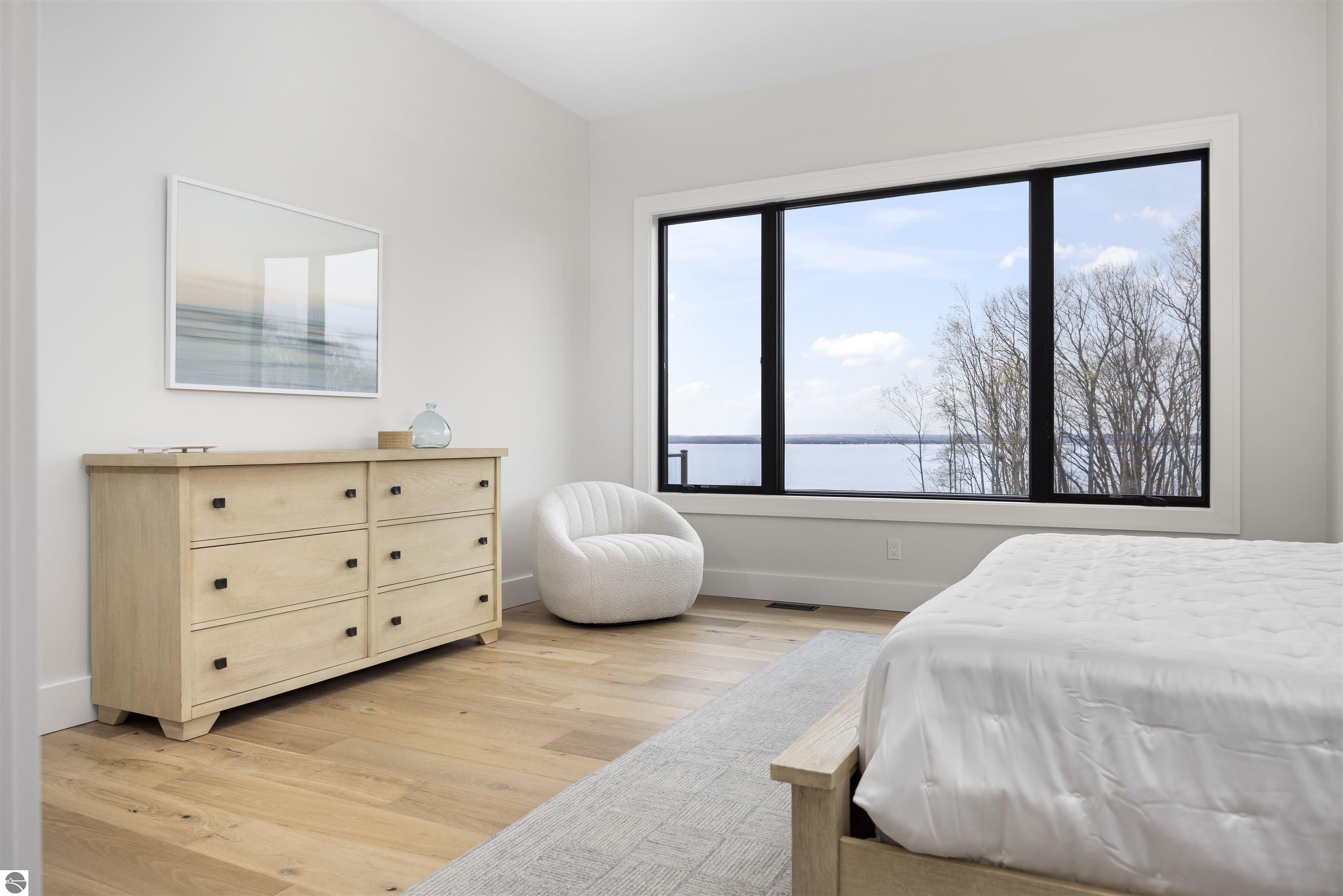 15895 Waters Edge Drive