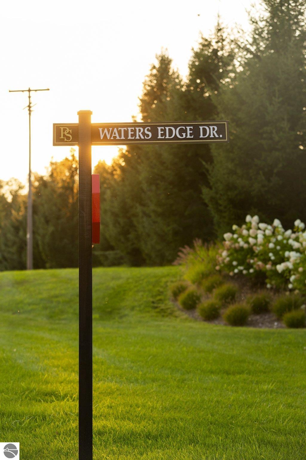 15664 Waters Edge