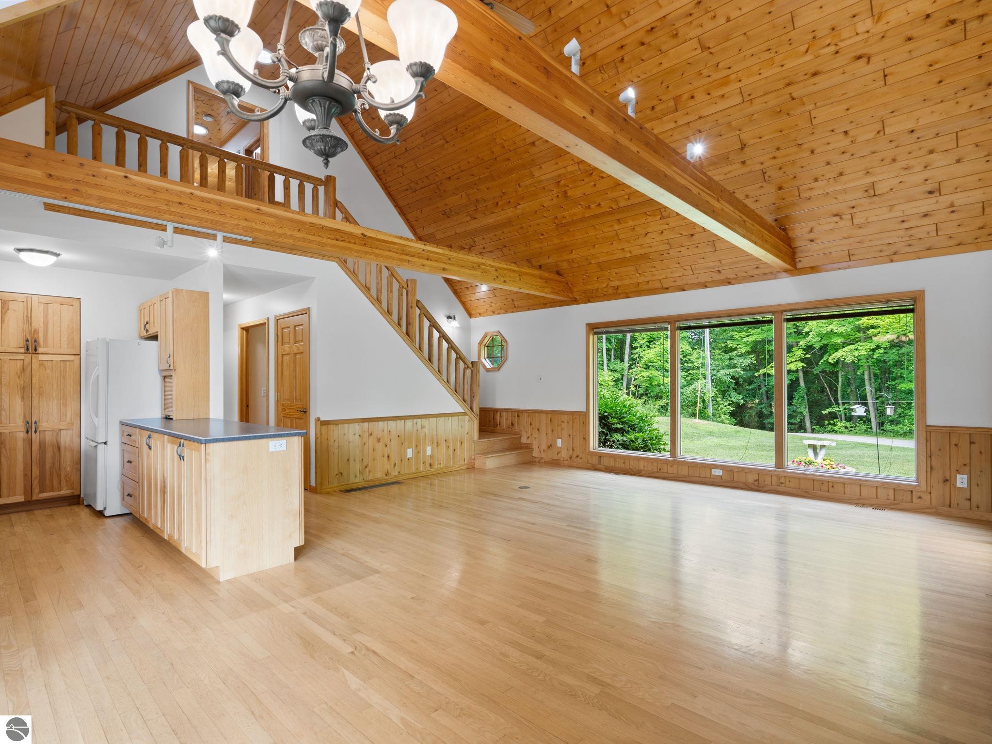 7277 Lautner Road