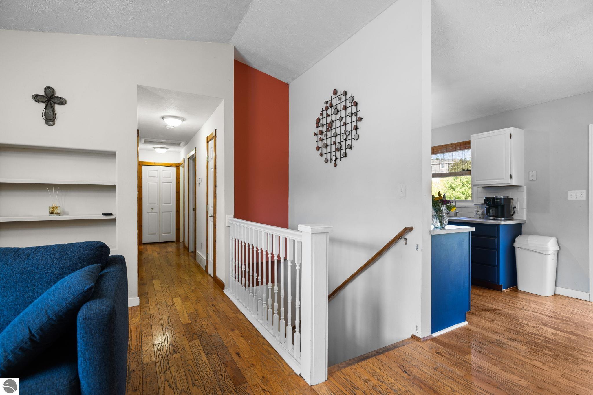 1566 Eastbriar