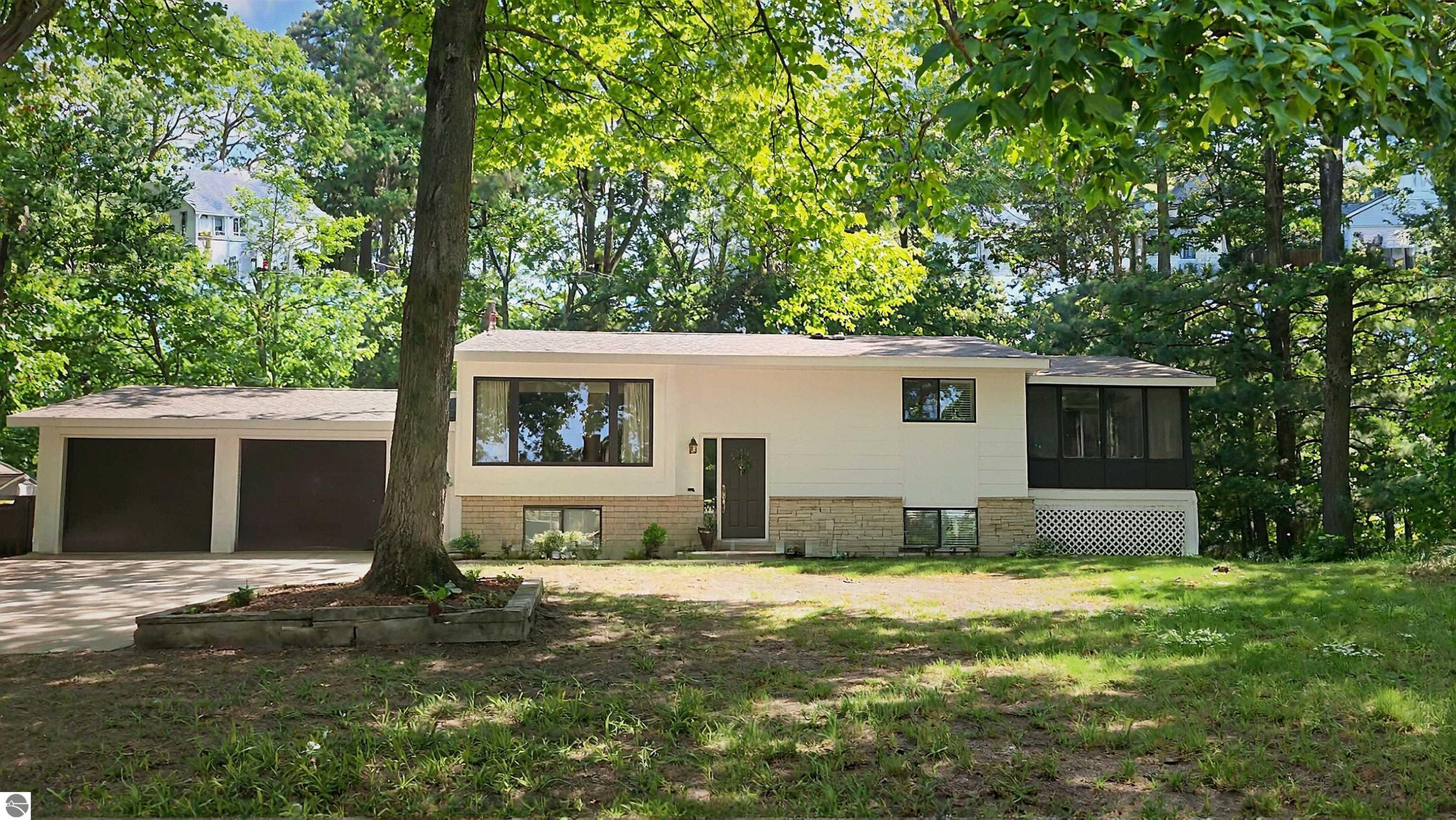 1408 Lake Drive