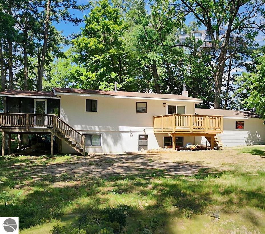 1408 Lake Drive