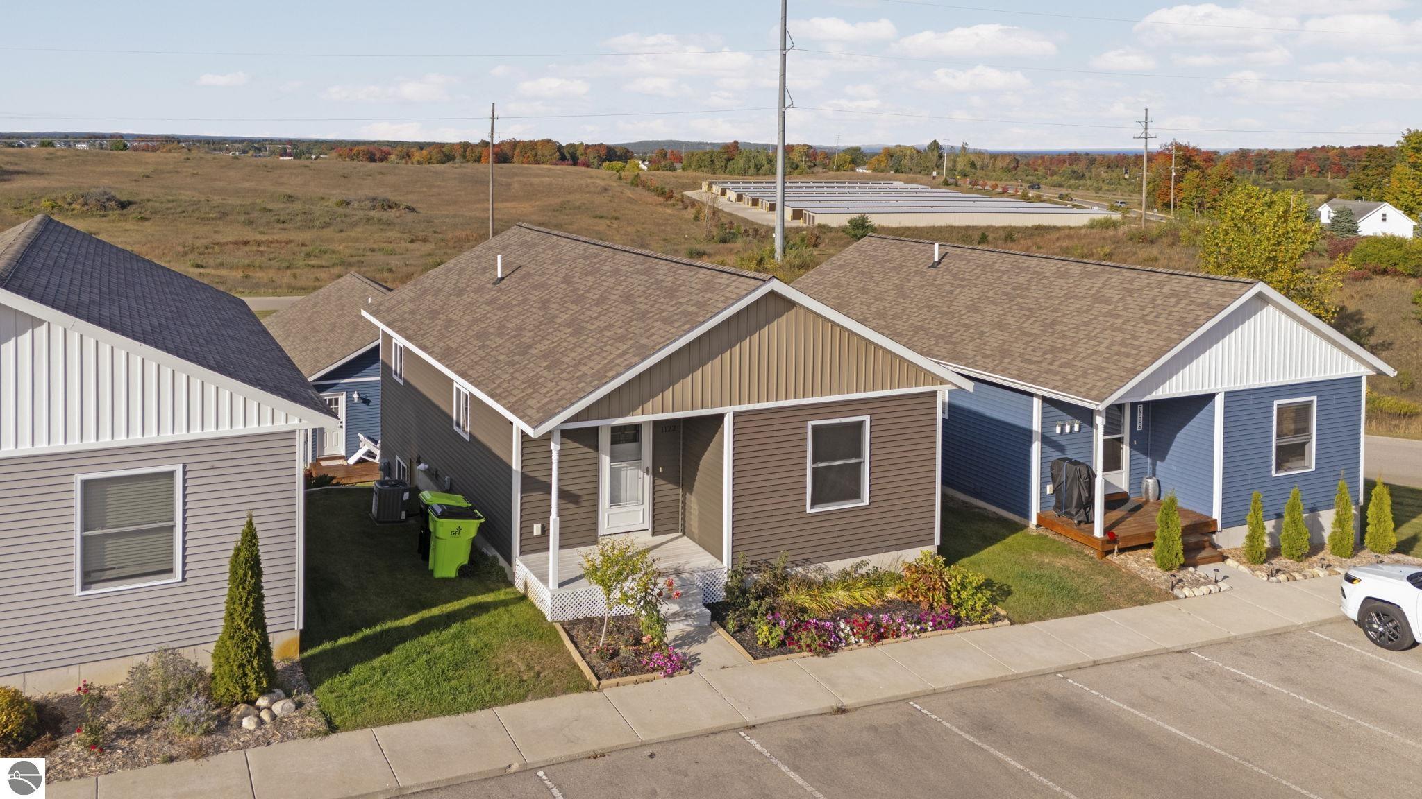1122 Basil Place