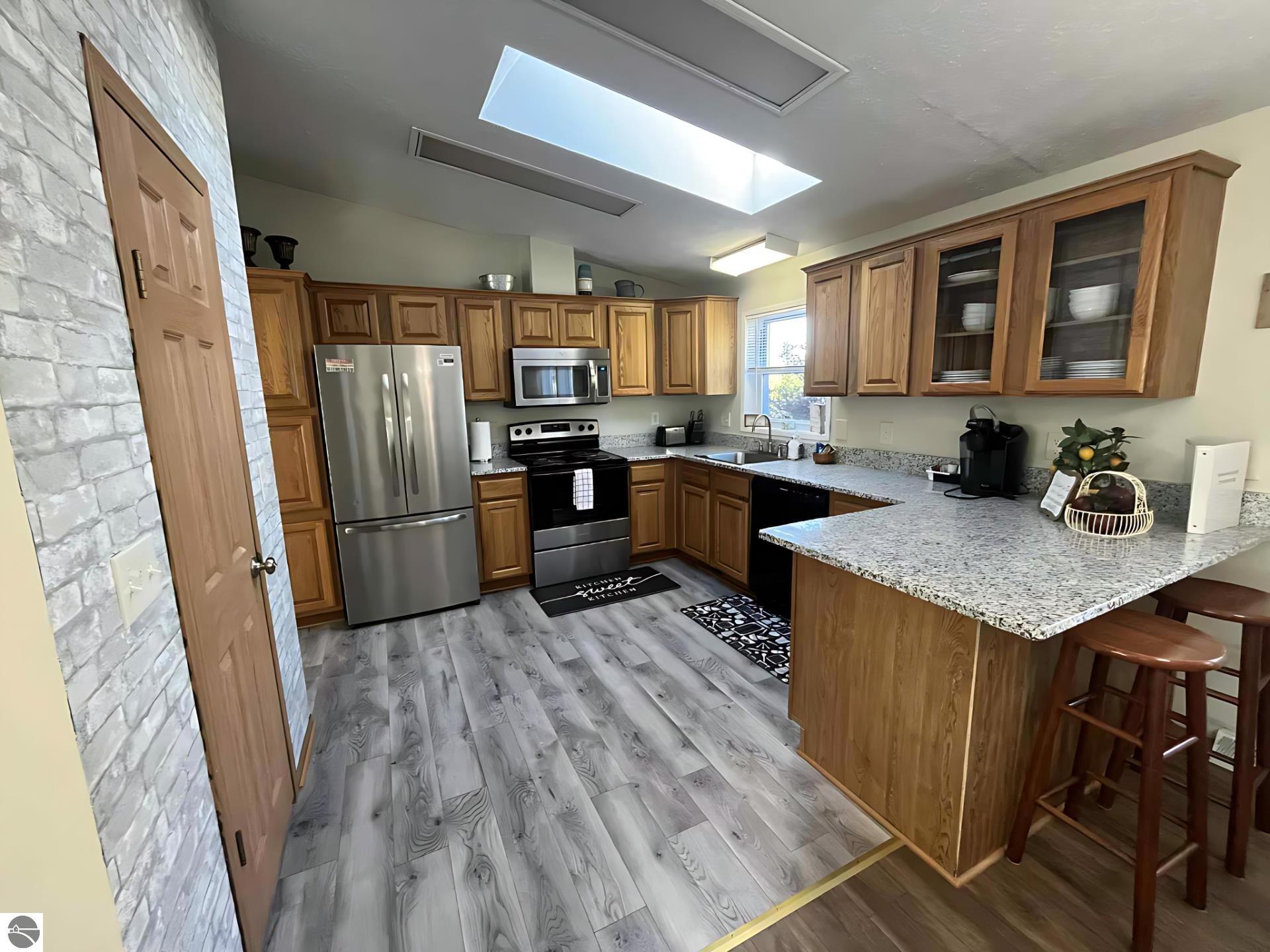 6141 E Hoxie Road, Cedar