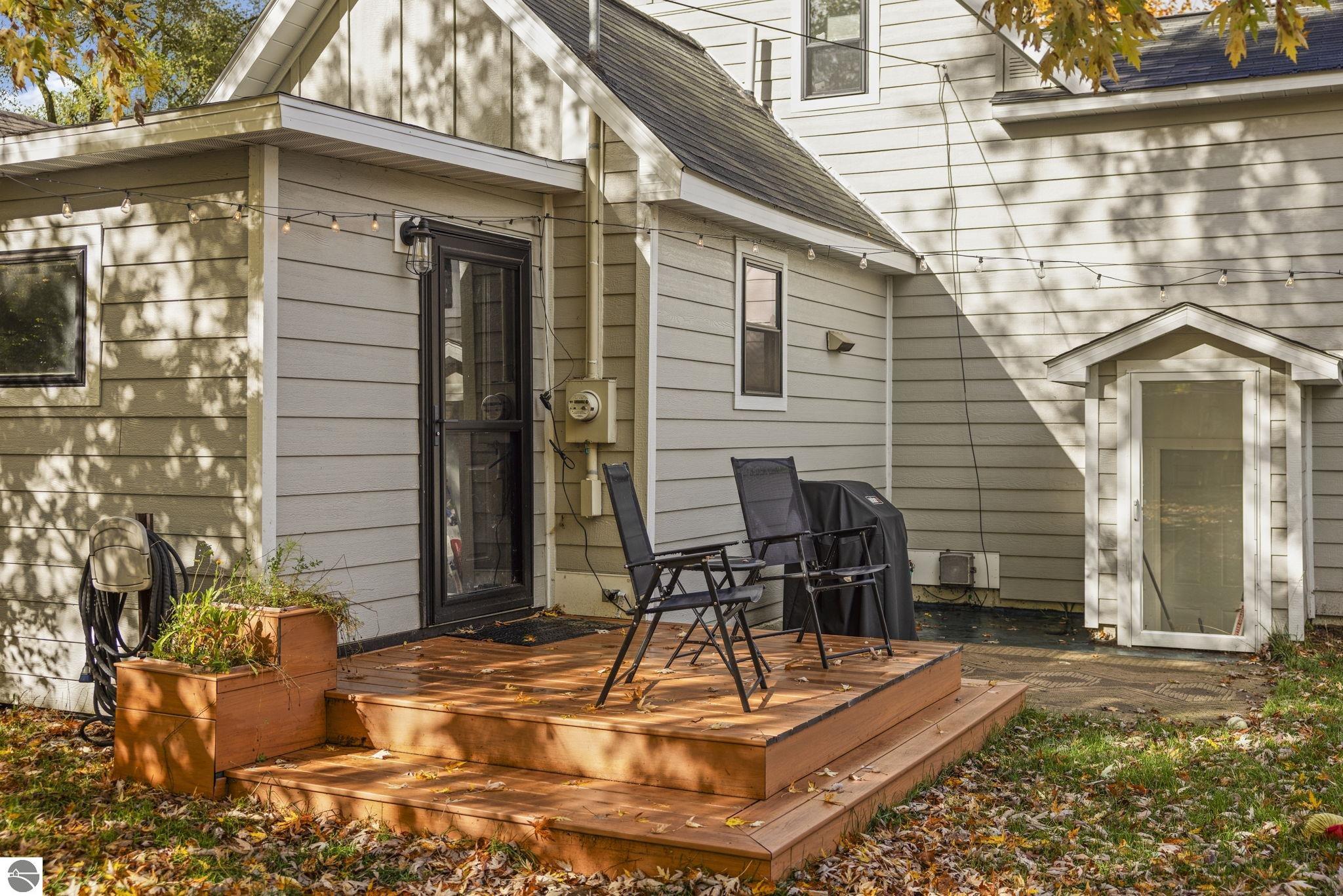 221 W Fifteenth Street, Traverse City