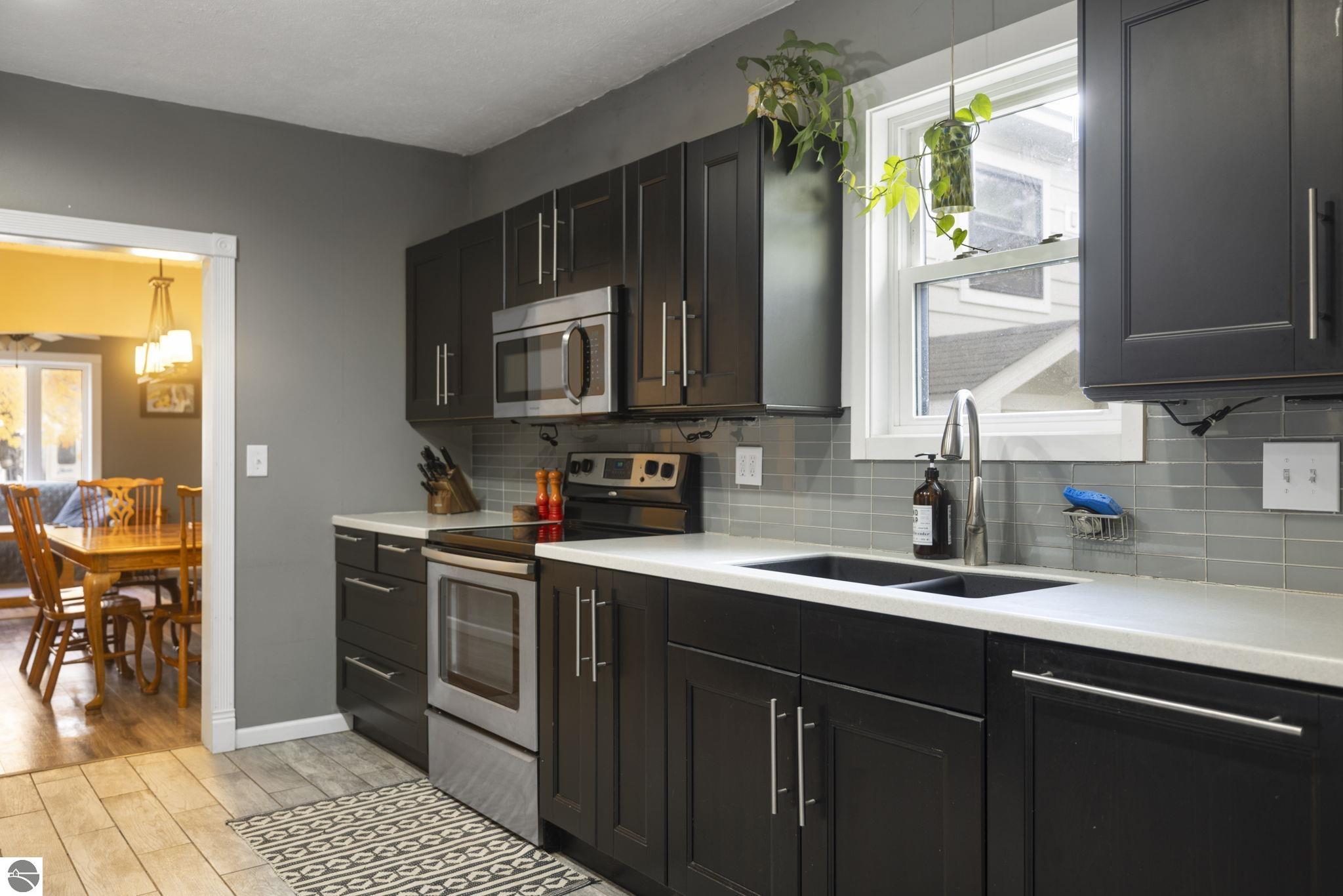 221 W Fifteenth Street, Traverse City