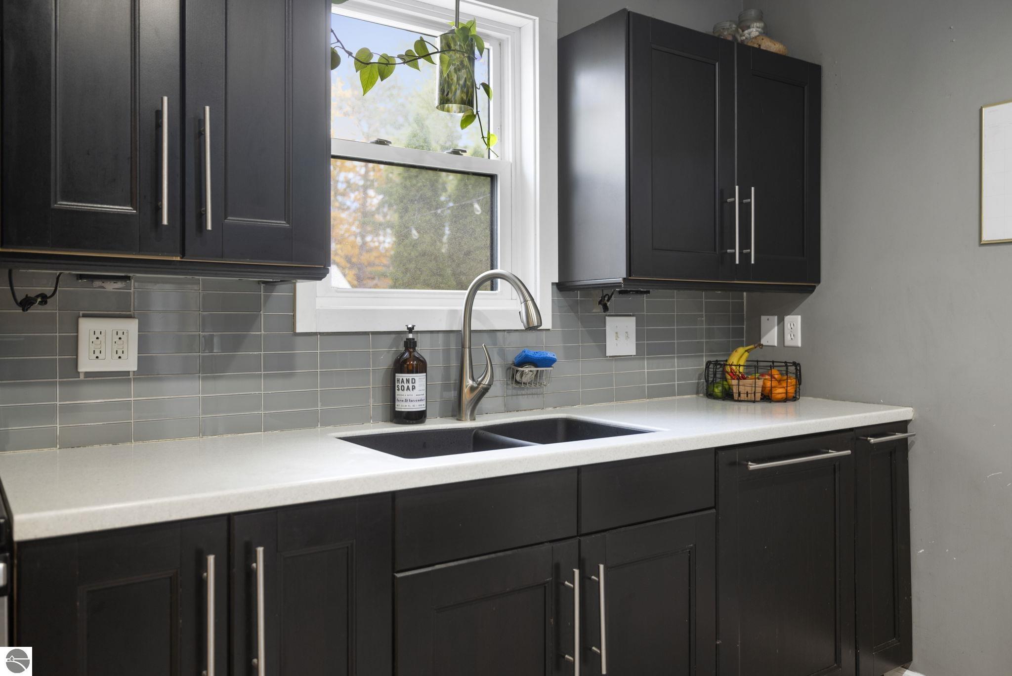 221 W Fifteenth Street, Traverse City