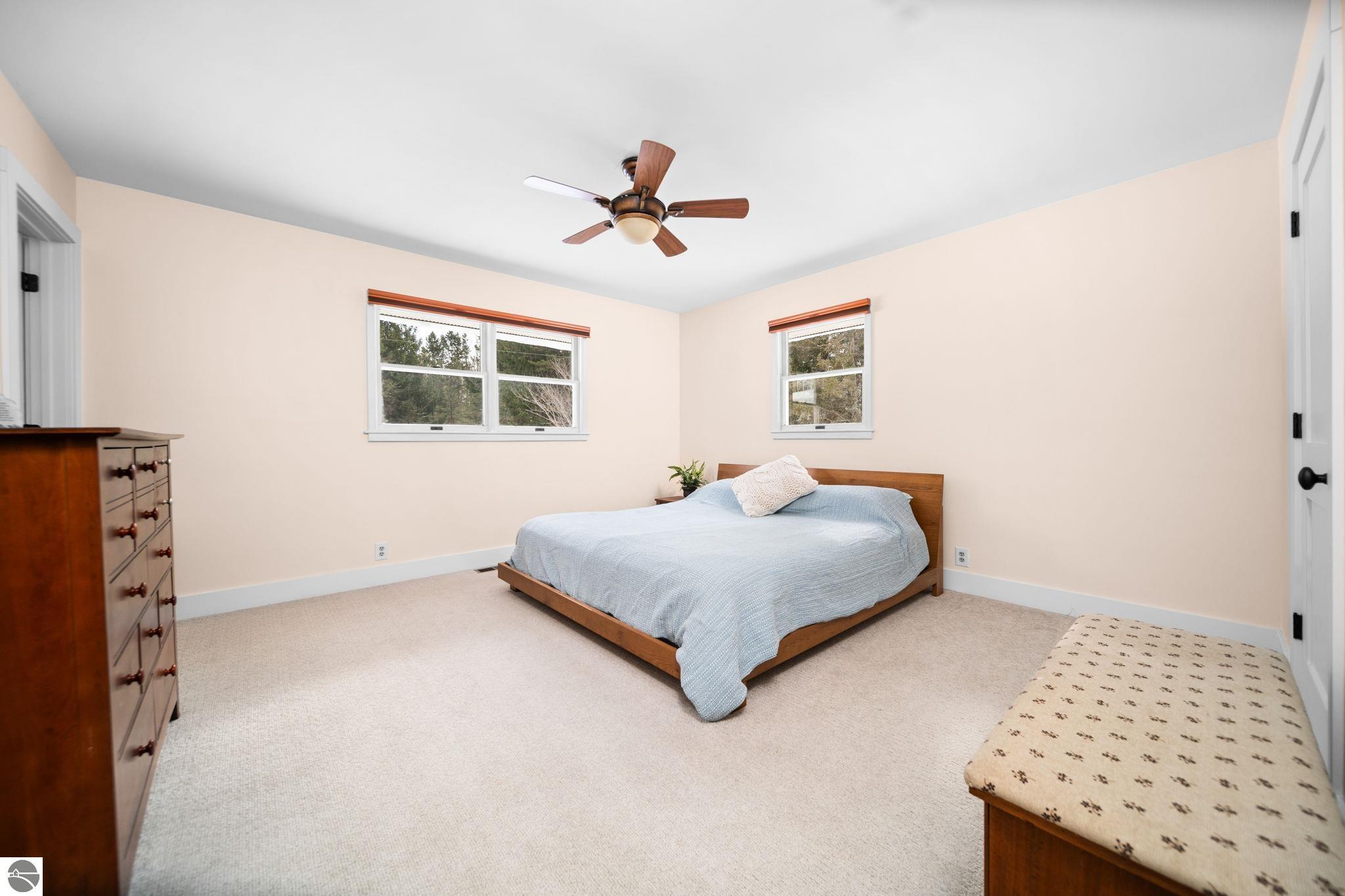 2075 S Lake Leelanau