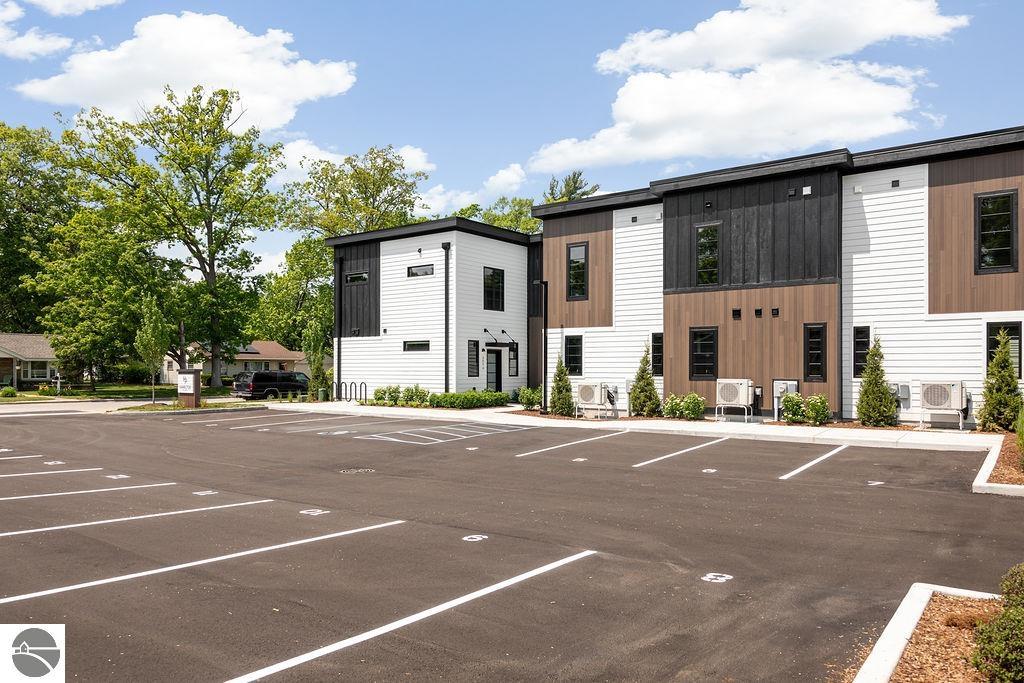 307 B Hamilton Street # 307B