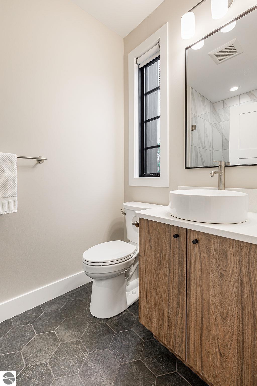 307 B Hamilton Street # 307B