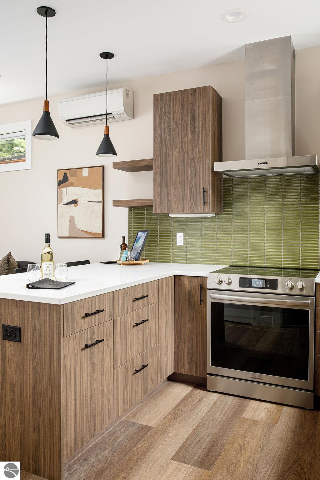 307 B Hamilton Street # 307B