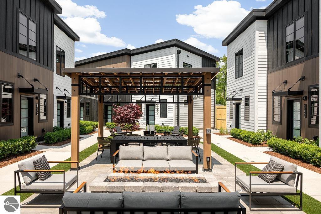 307 Hamilton Street # C