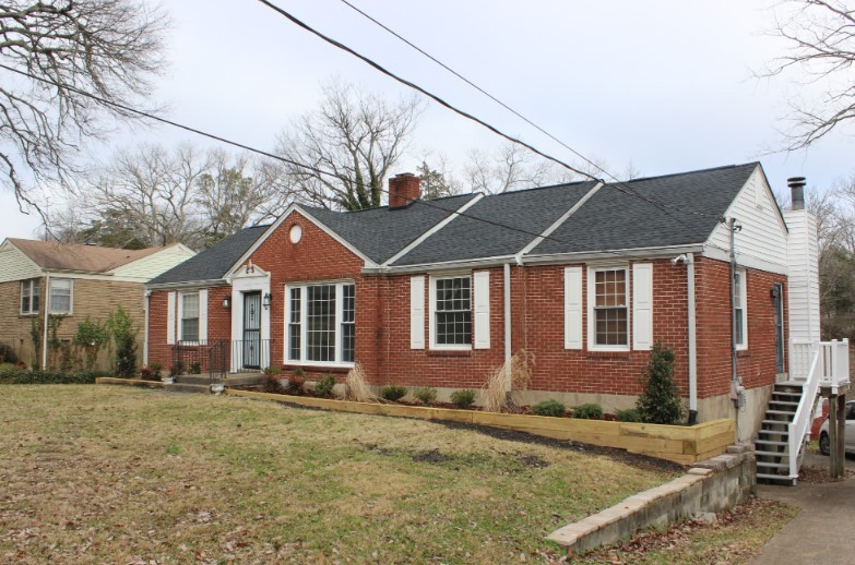749 Florence Cir