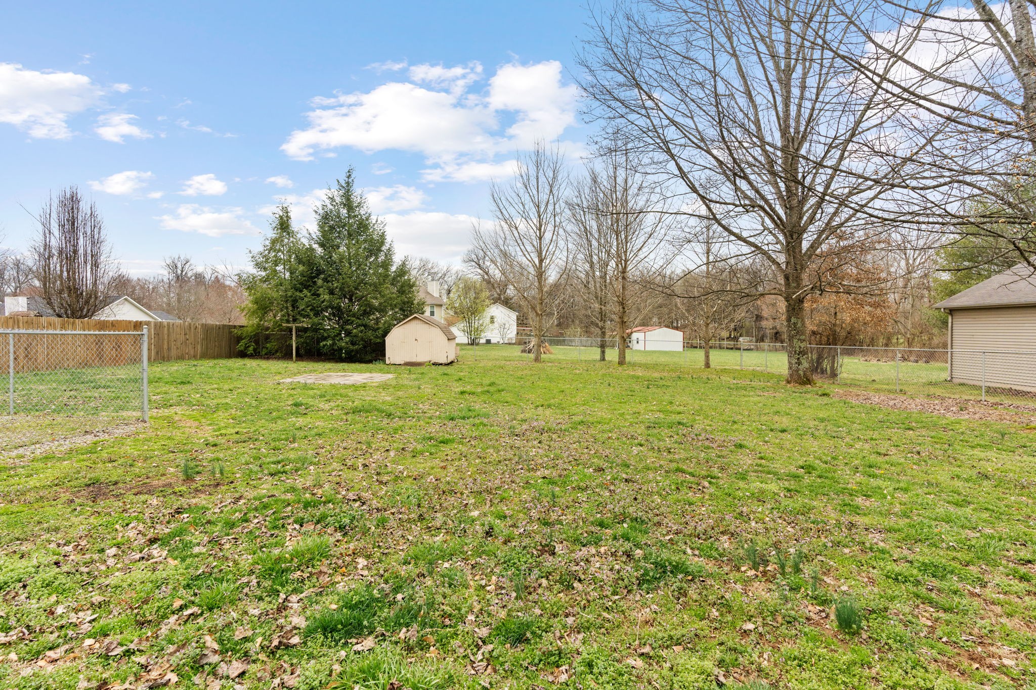 108 Meadows Rd