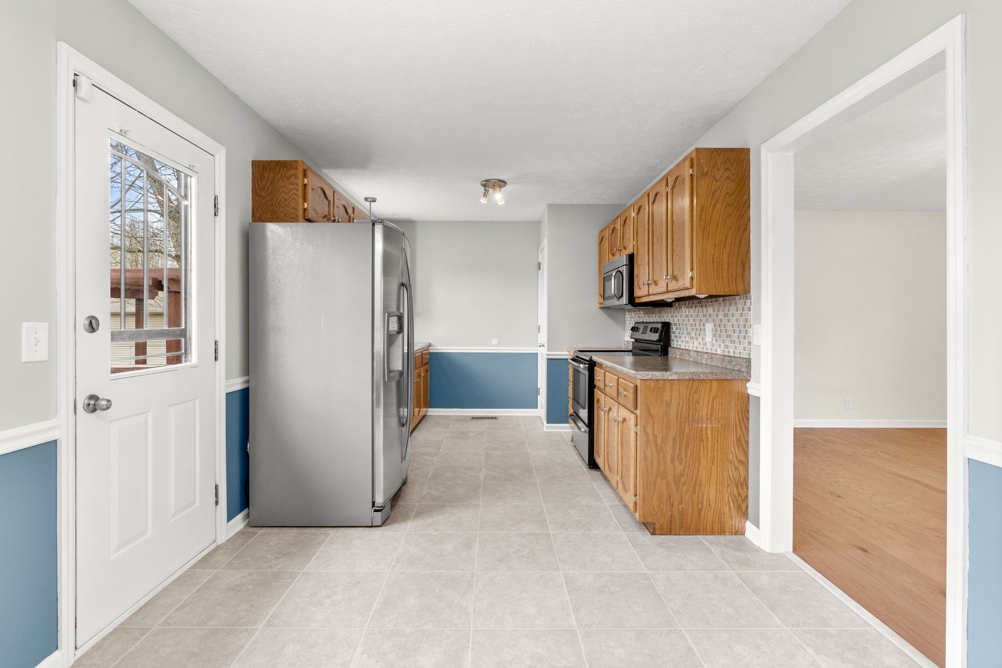 108 Meadows Rd