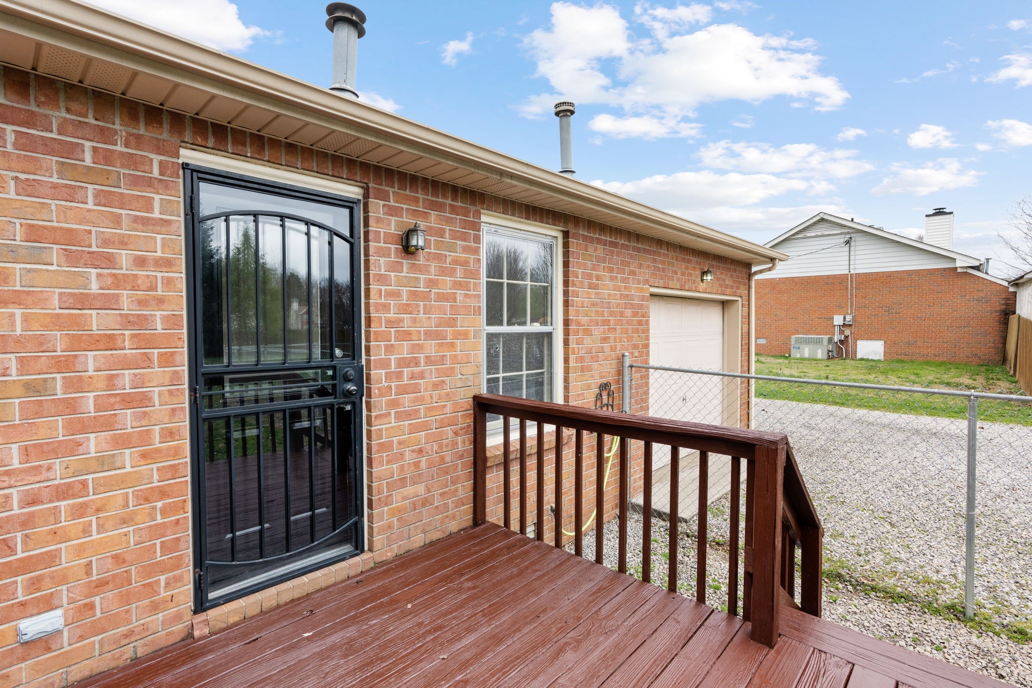 108 Meadows Rd