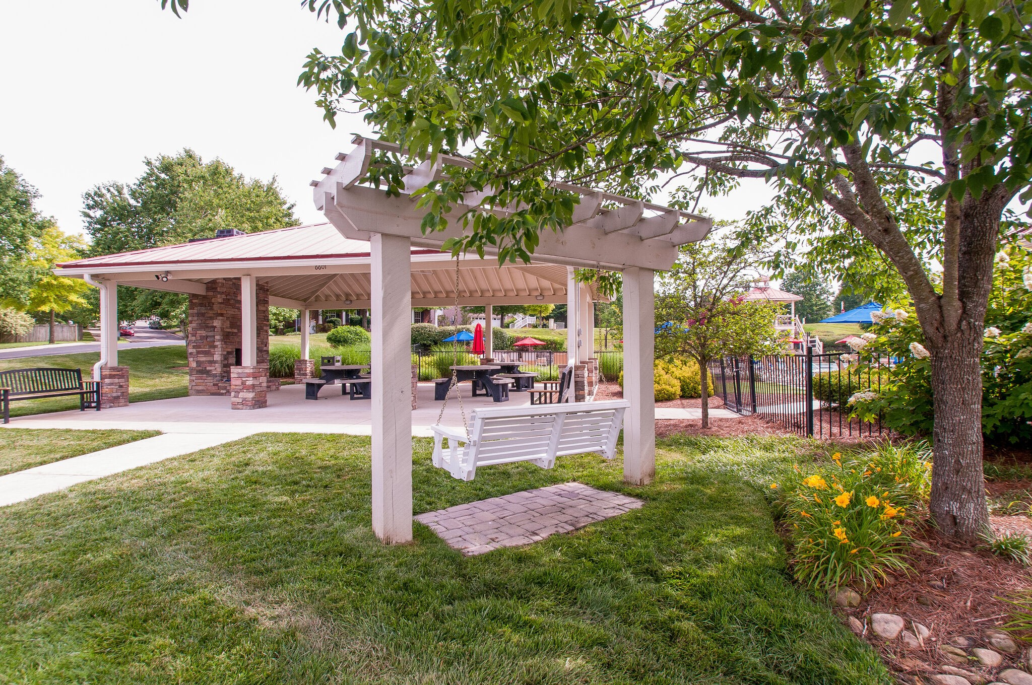6524 Westfall Dr