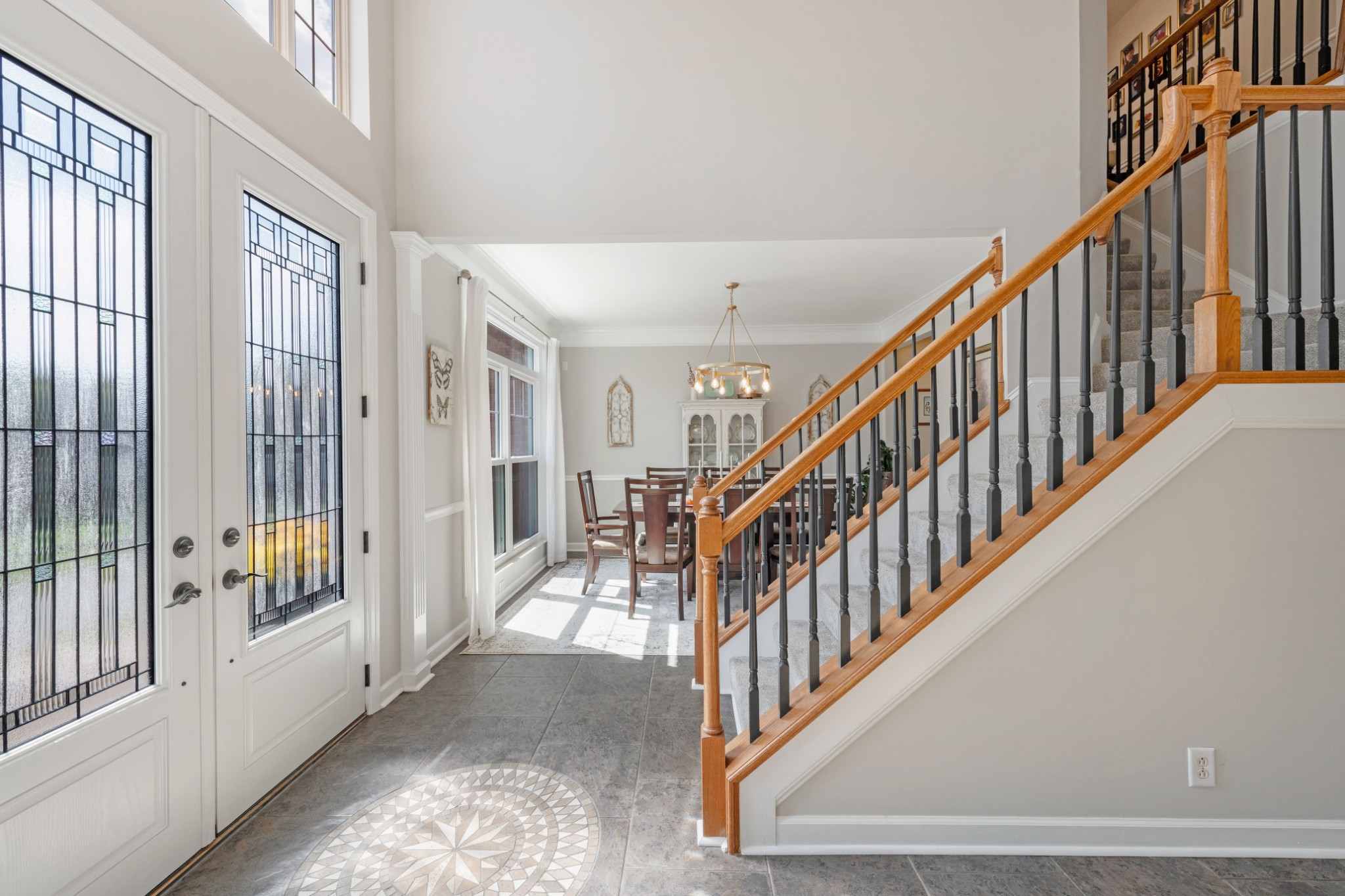 101 Yvonne Ct