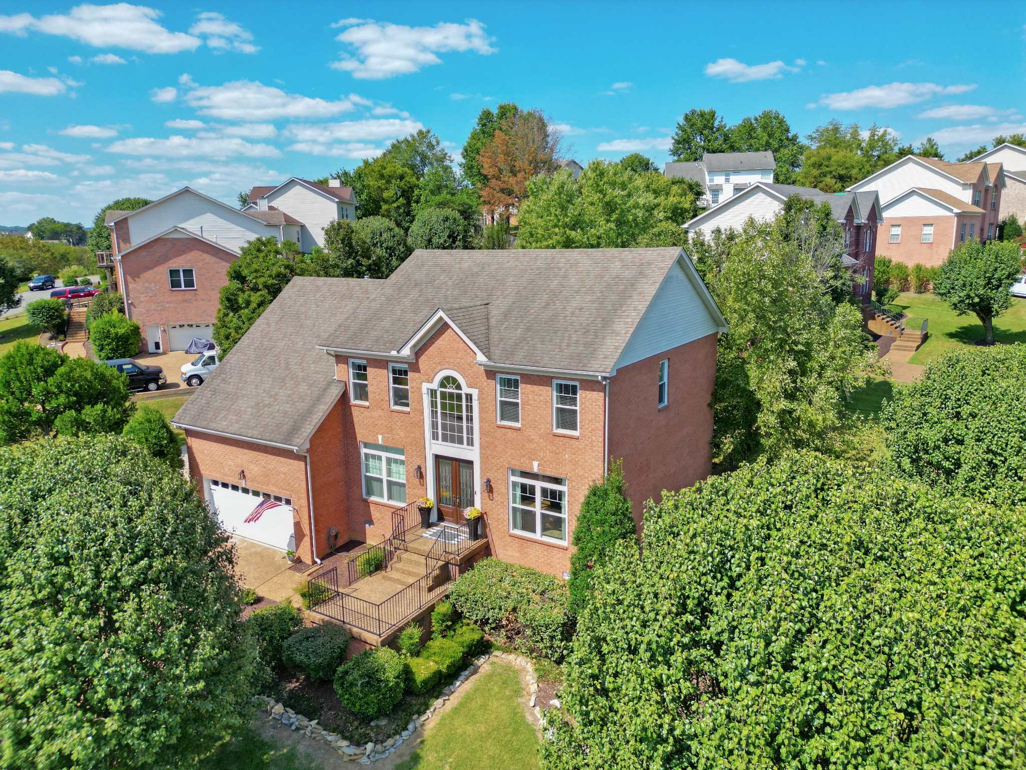 101 Yvonne Ct