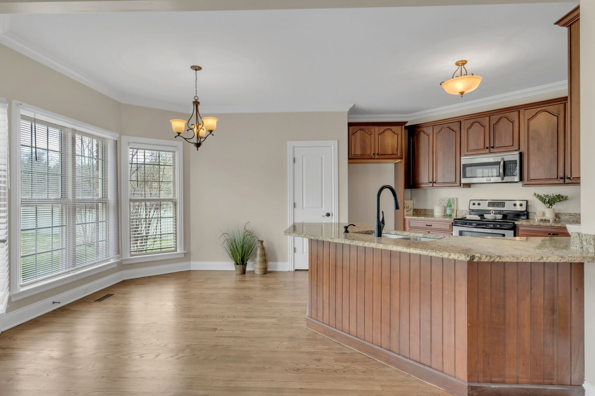 1797 Shagbark Way