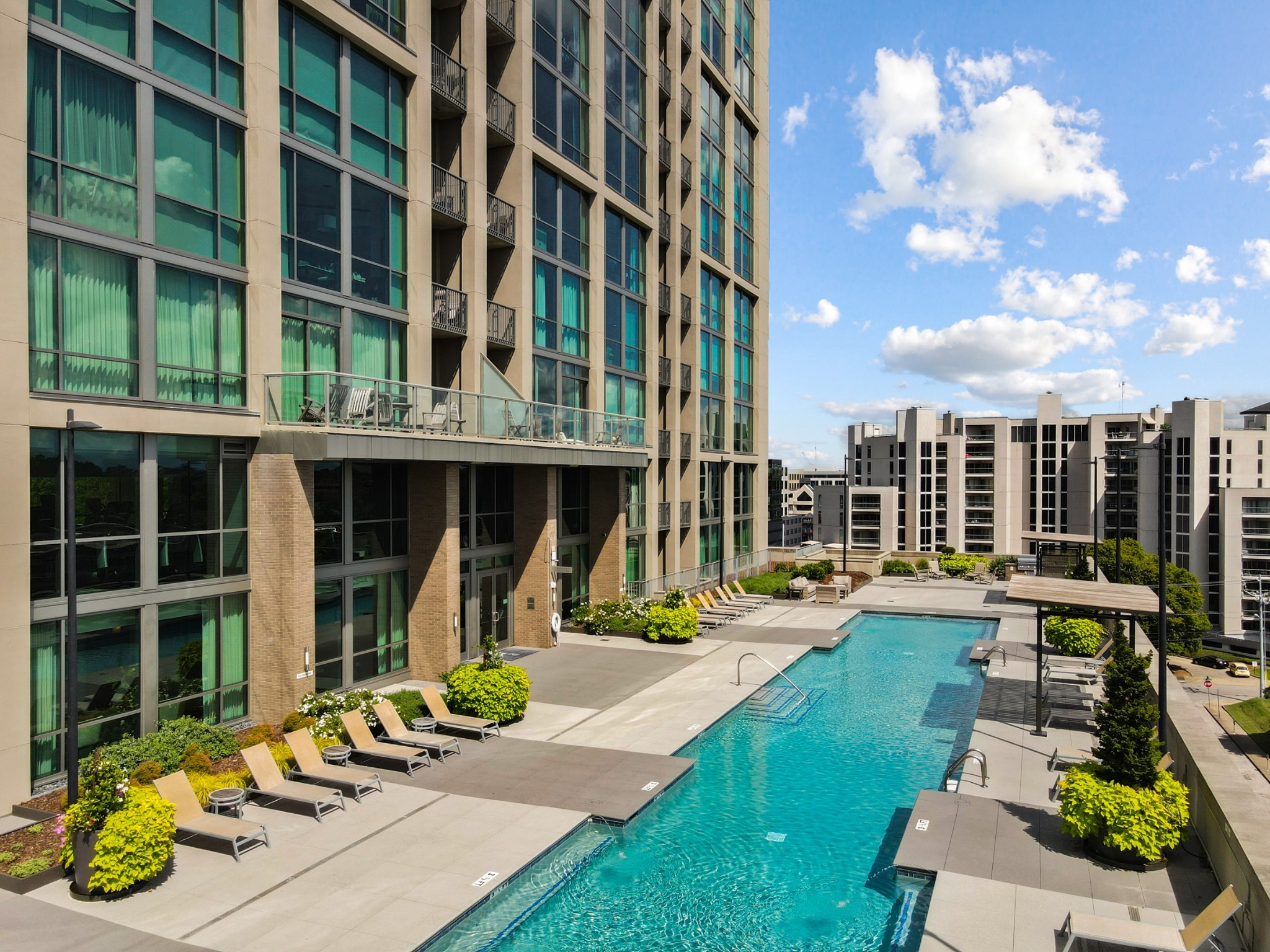 900 20th Ave, S Unit: 1406