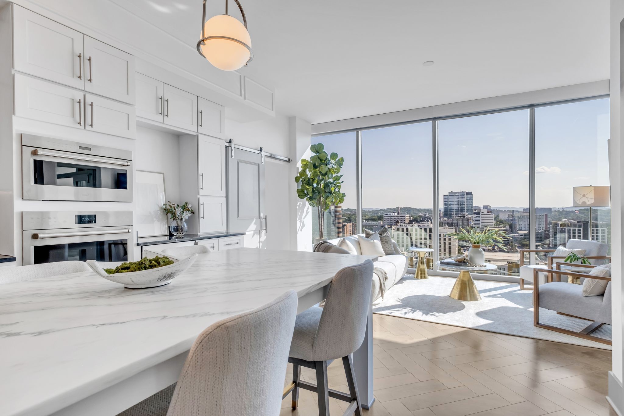 1616 West End Ave Unit: 1601